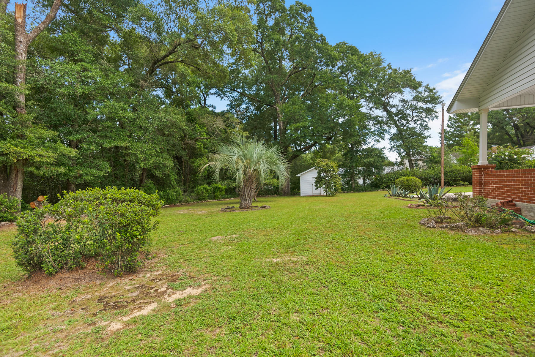 TOWN OF DEFUNIAK SPRINGS - Residential