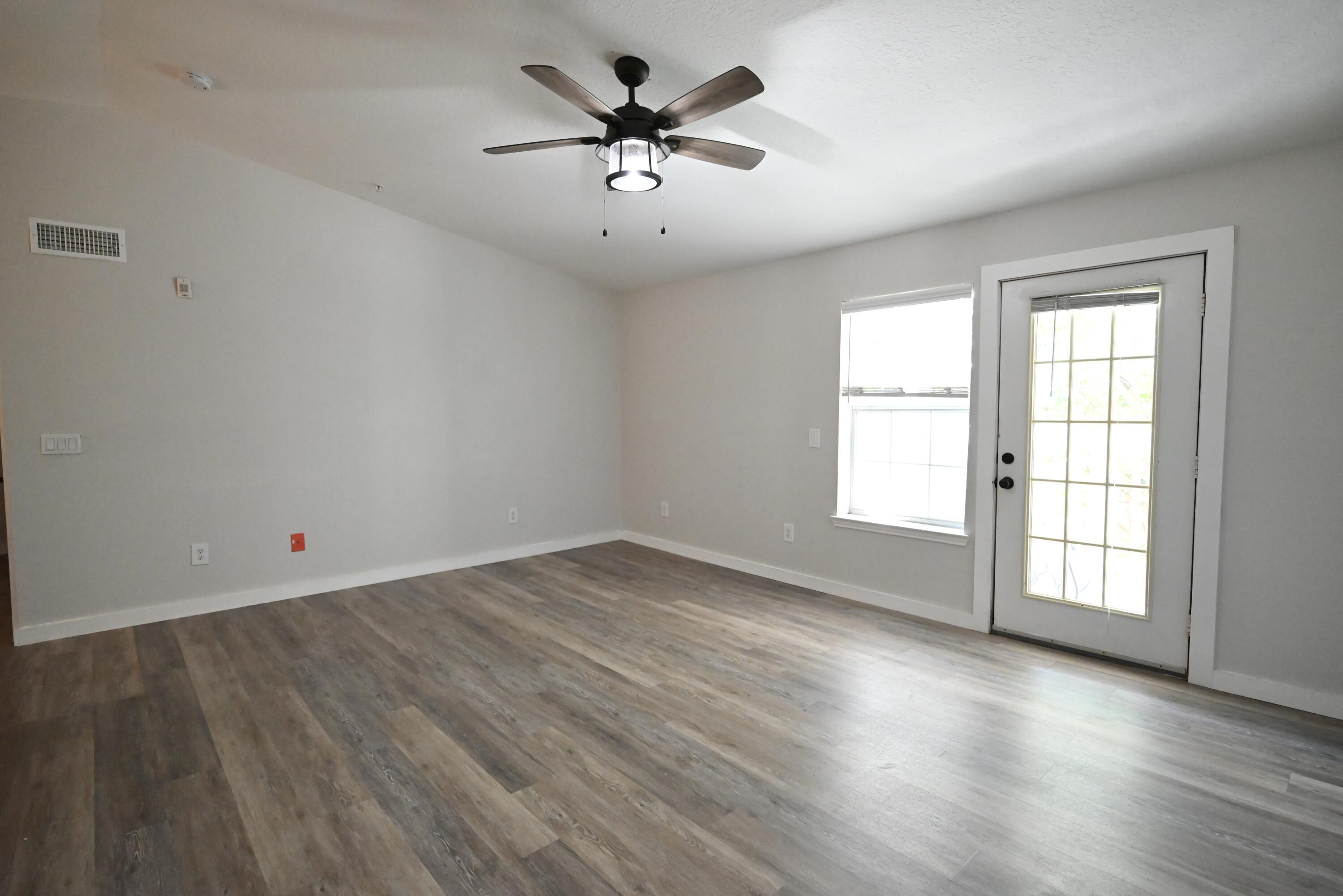 INDIAN LAKE - Residential