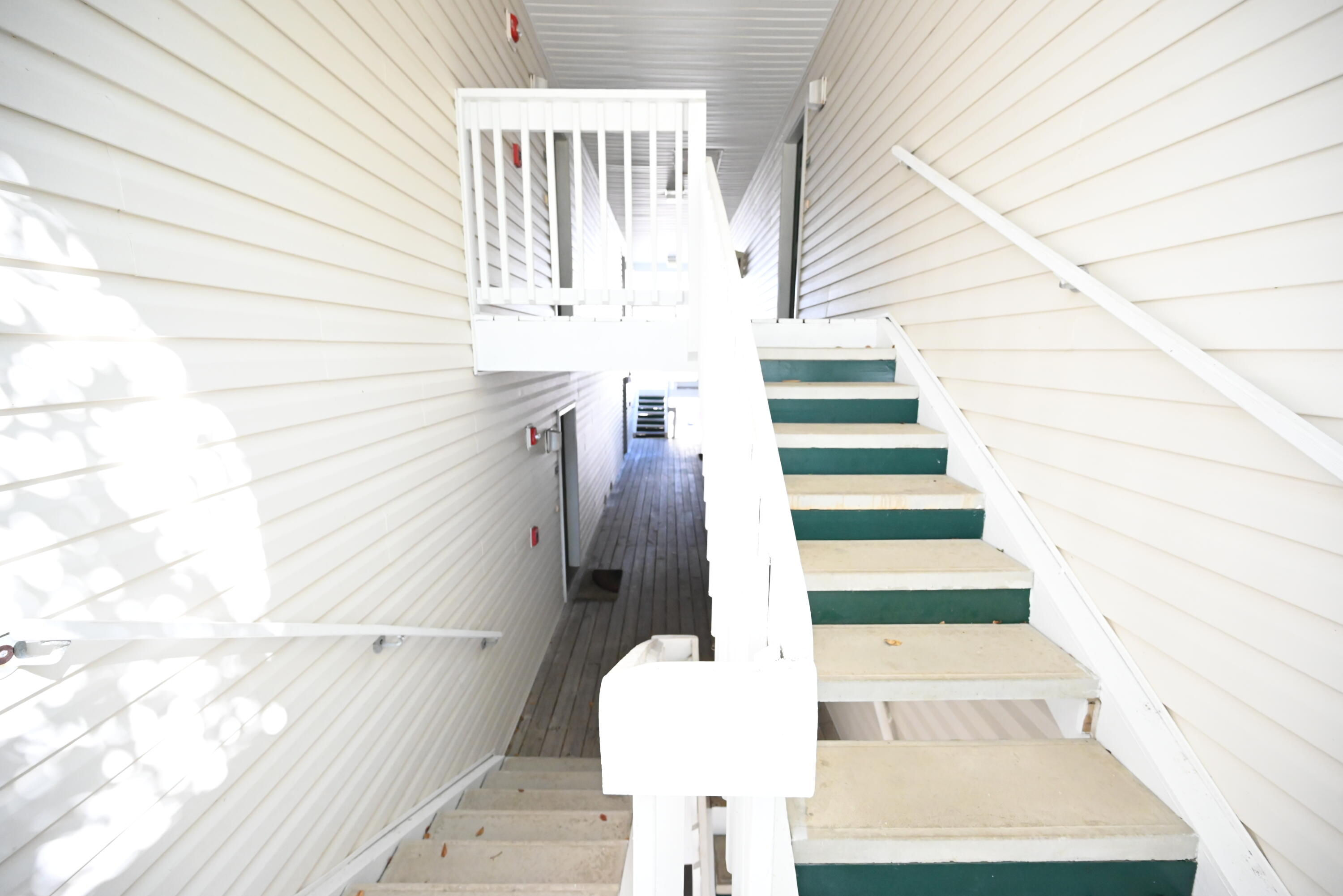 INDIAN LAKE - Residential