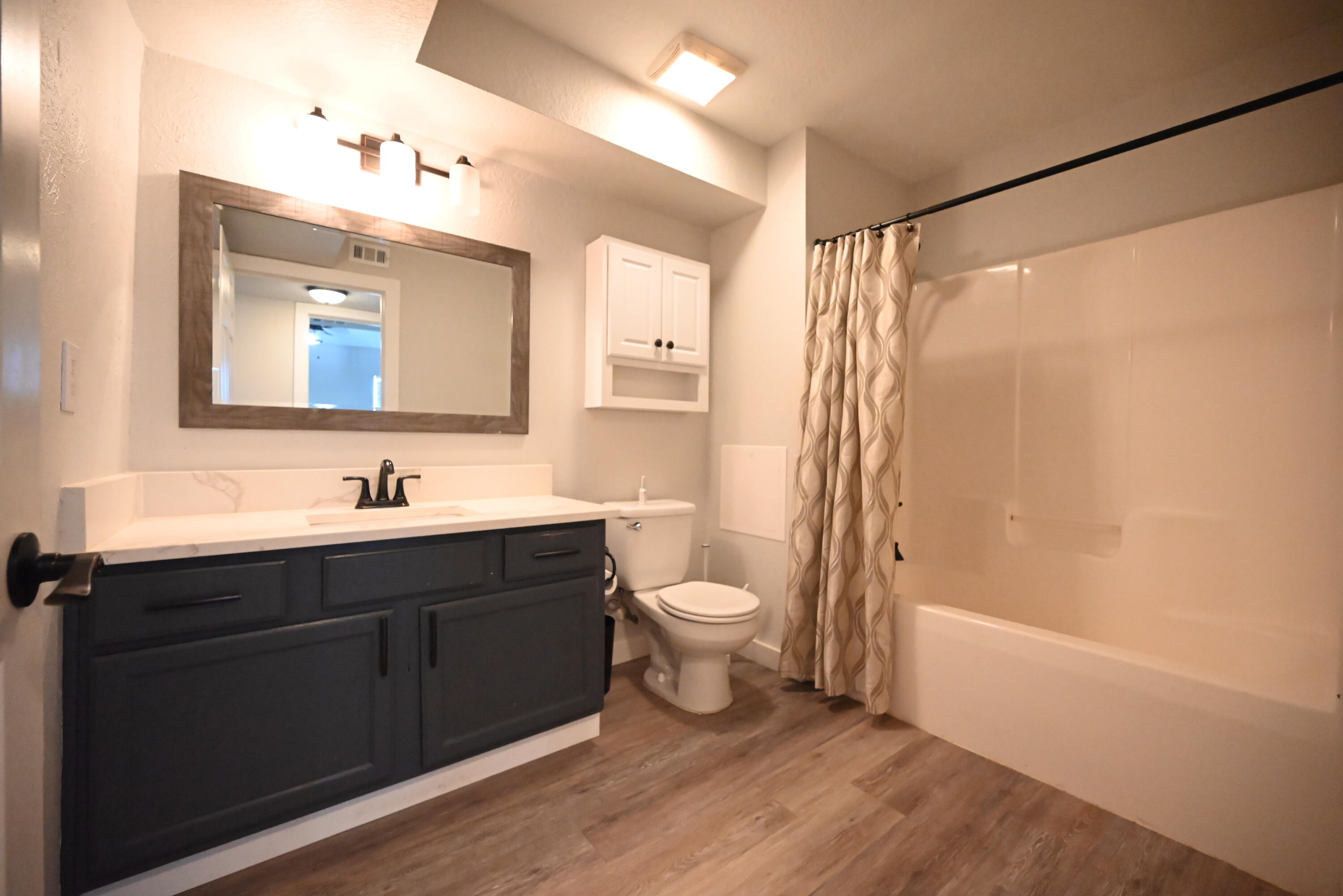 INDIAN LAKE - Residential