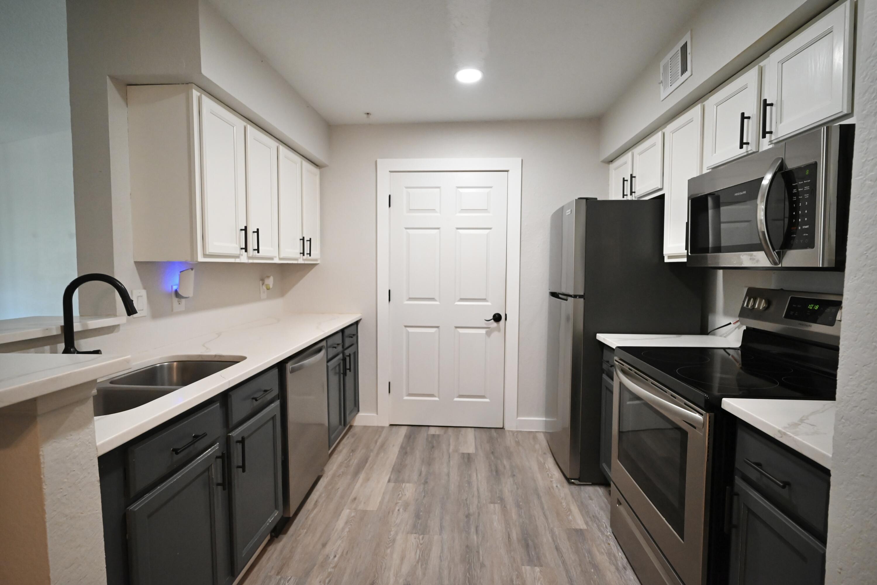 INDIAN LAKE - Residential