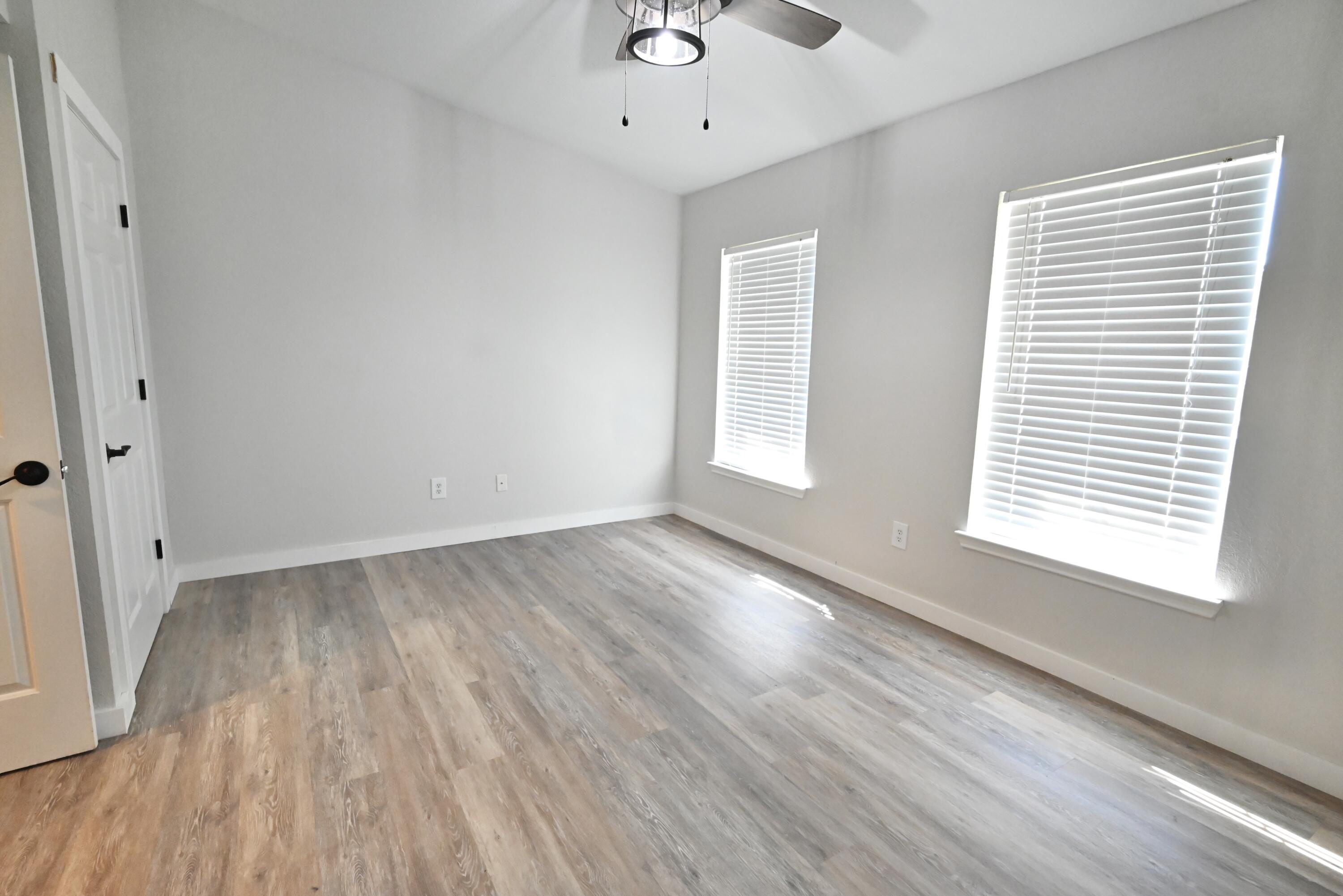 INDIAN LAKE - Residential