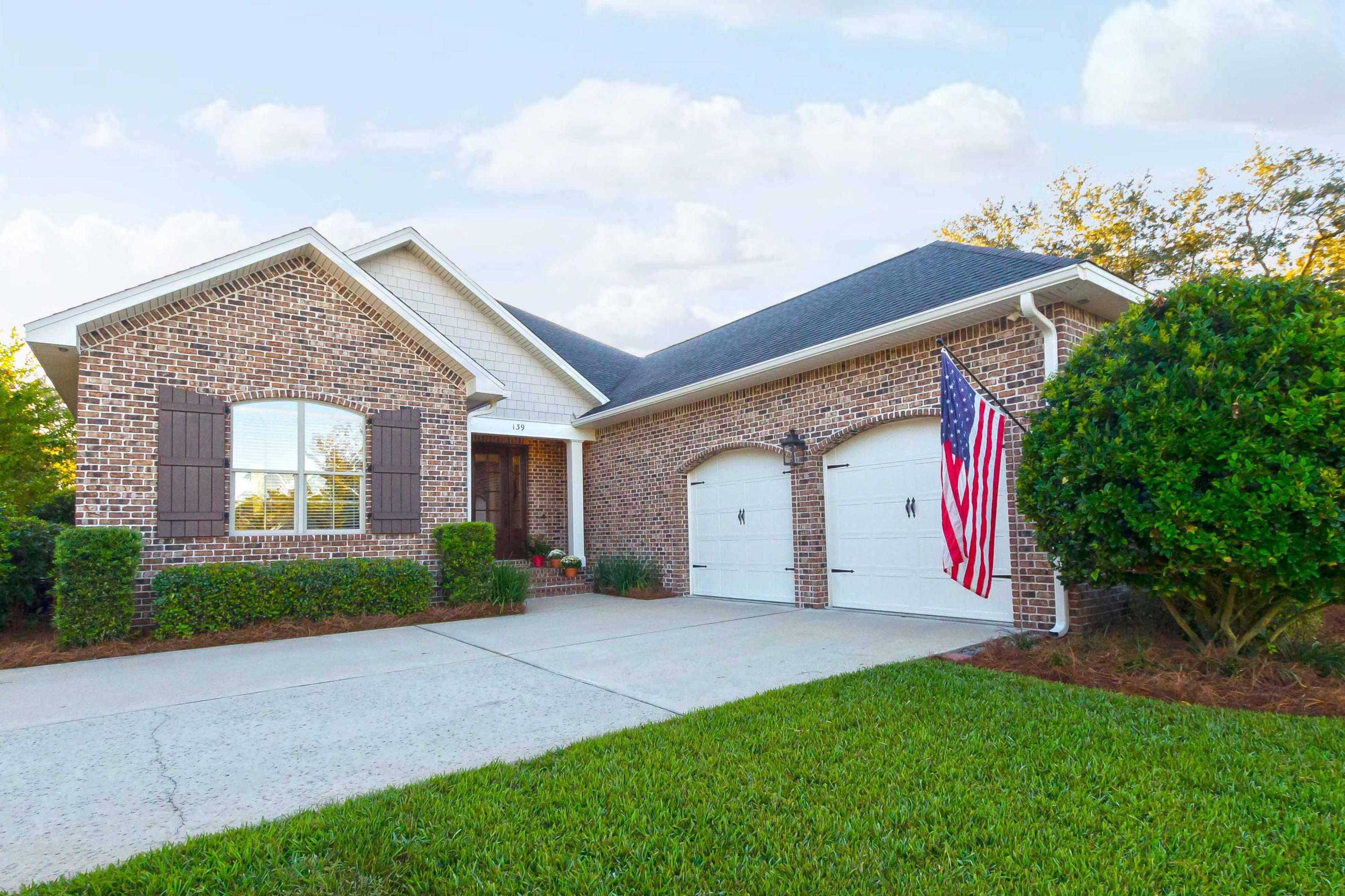 PRESERVE AT SWIFT CREEK - Residential