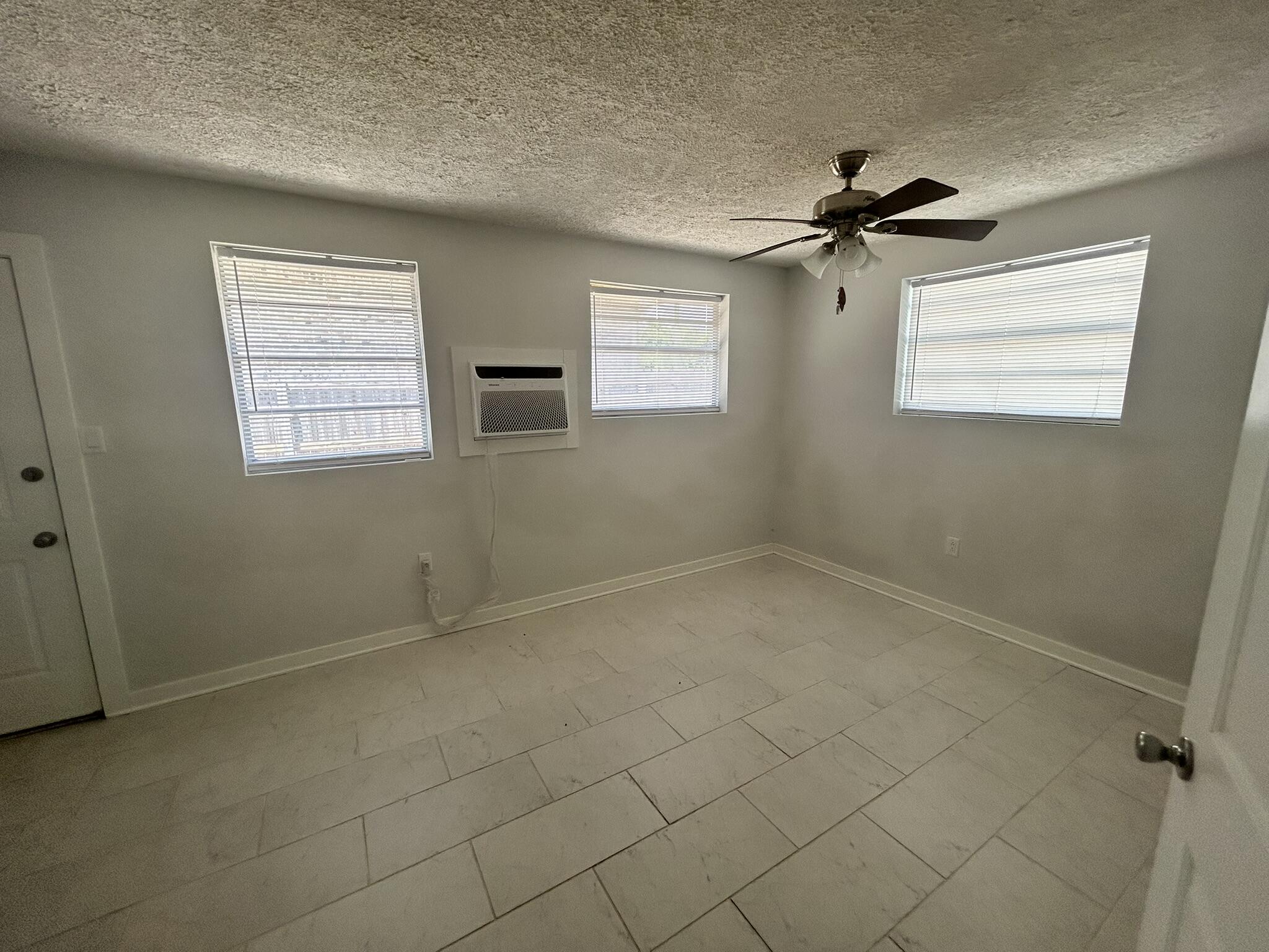 NICEVILLE EAST - Residential Lease