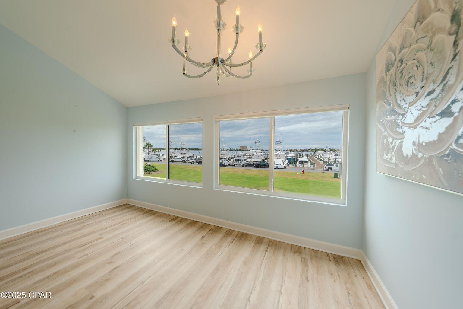 Bay Point Harbour Villa - Residential