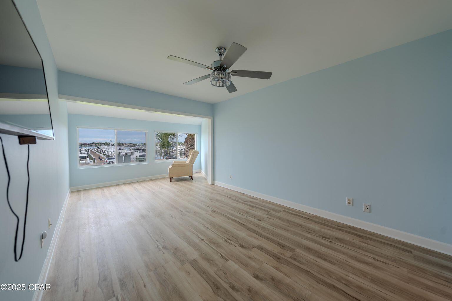 Bay Point Harbour Villa - Residential