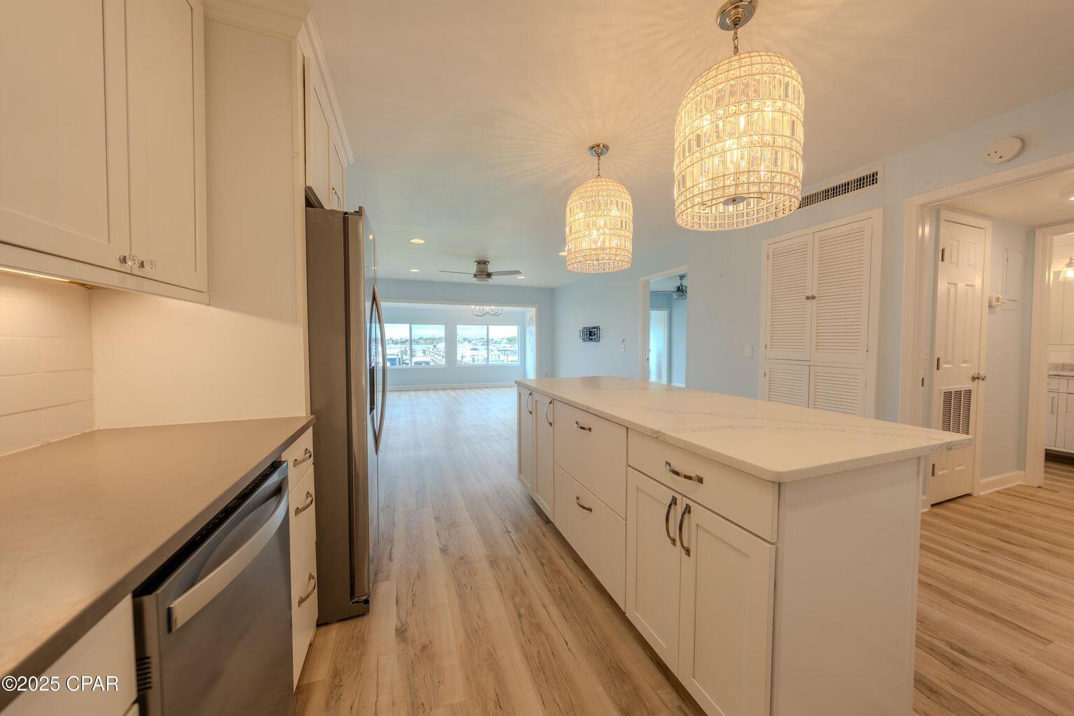 Bay Point Harbour Villa - Residential