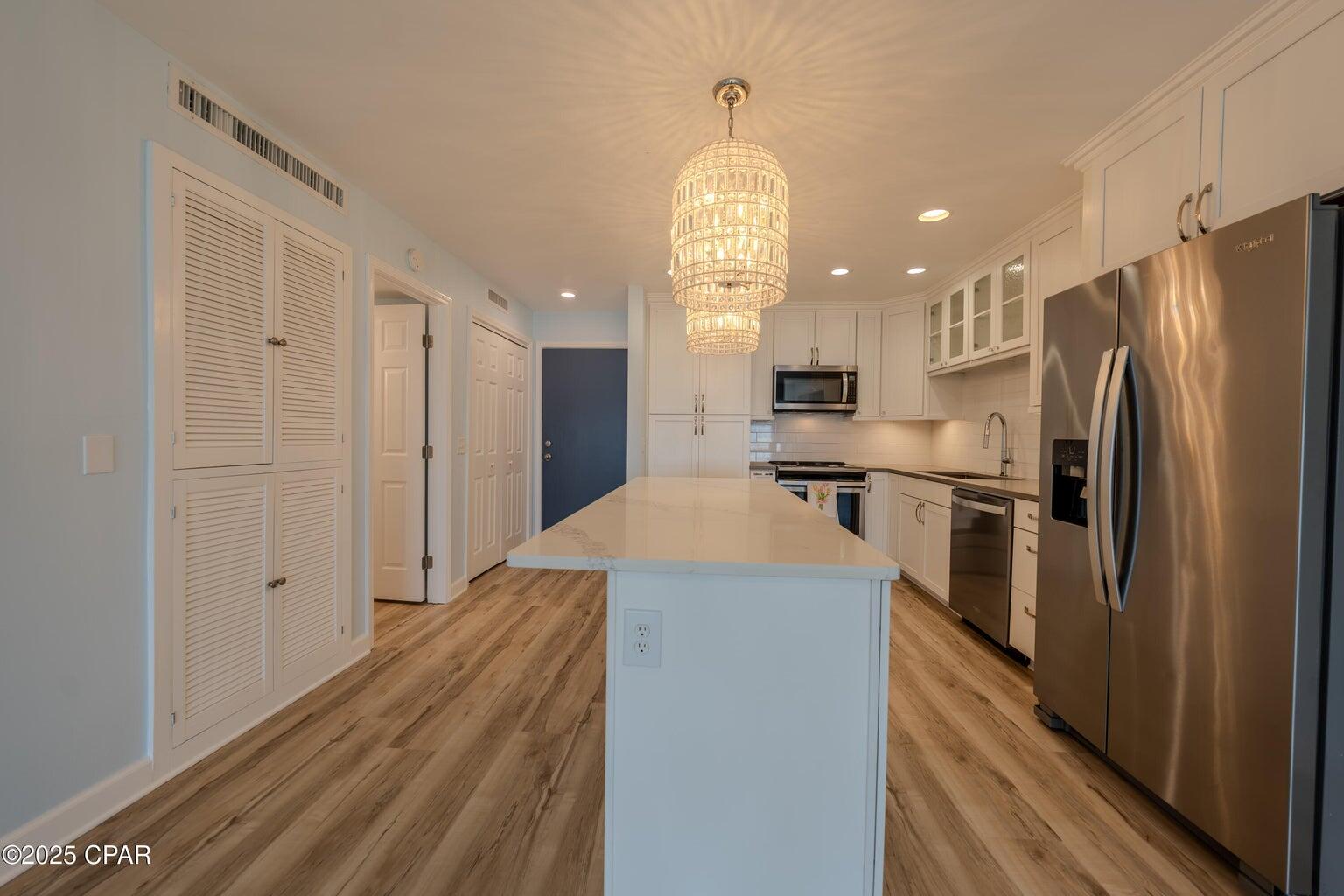 Bay Point Harbour Villa - Residential