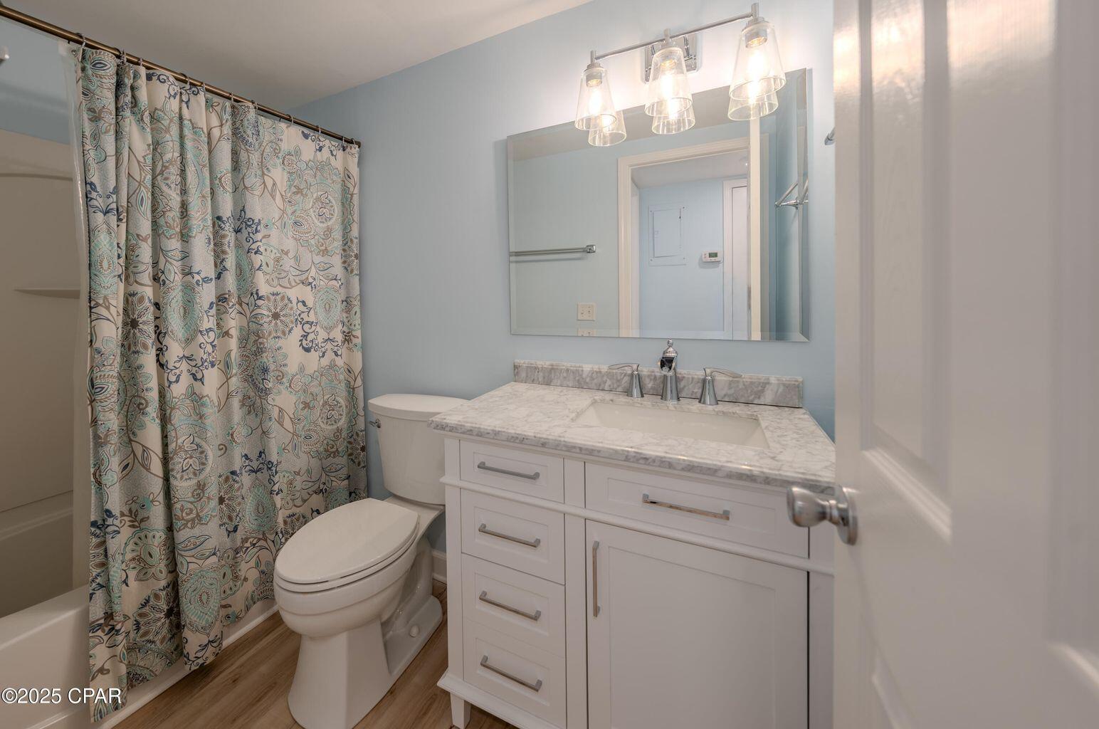 Bay Point Harbour Villa - Residential