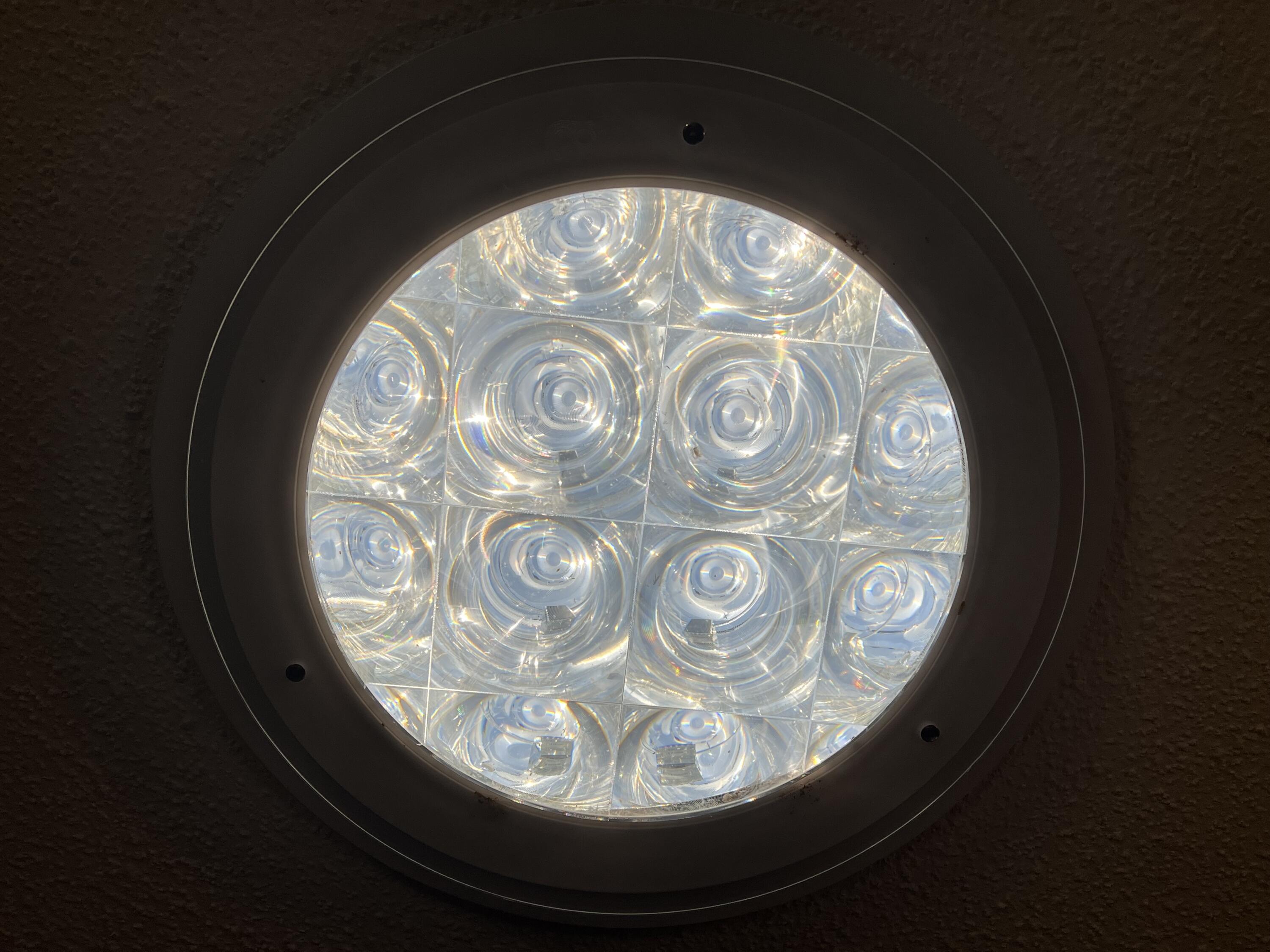 ELLIOTTS POINT - Residential