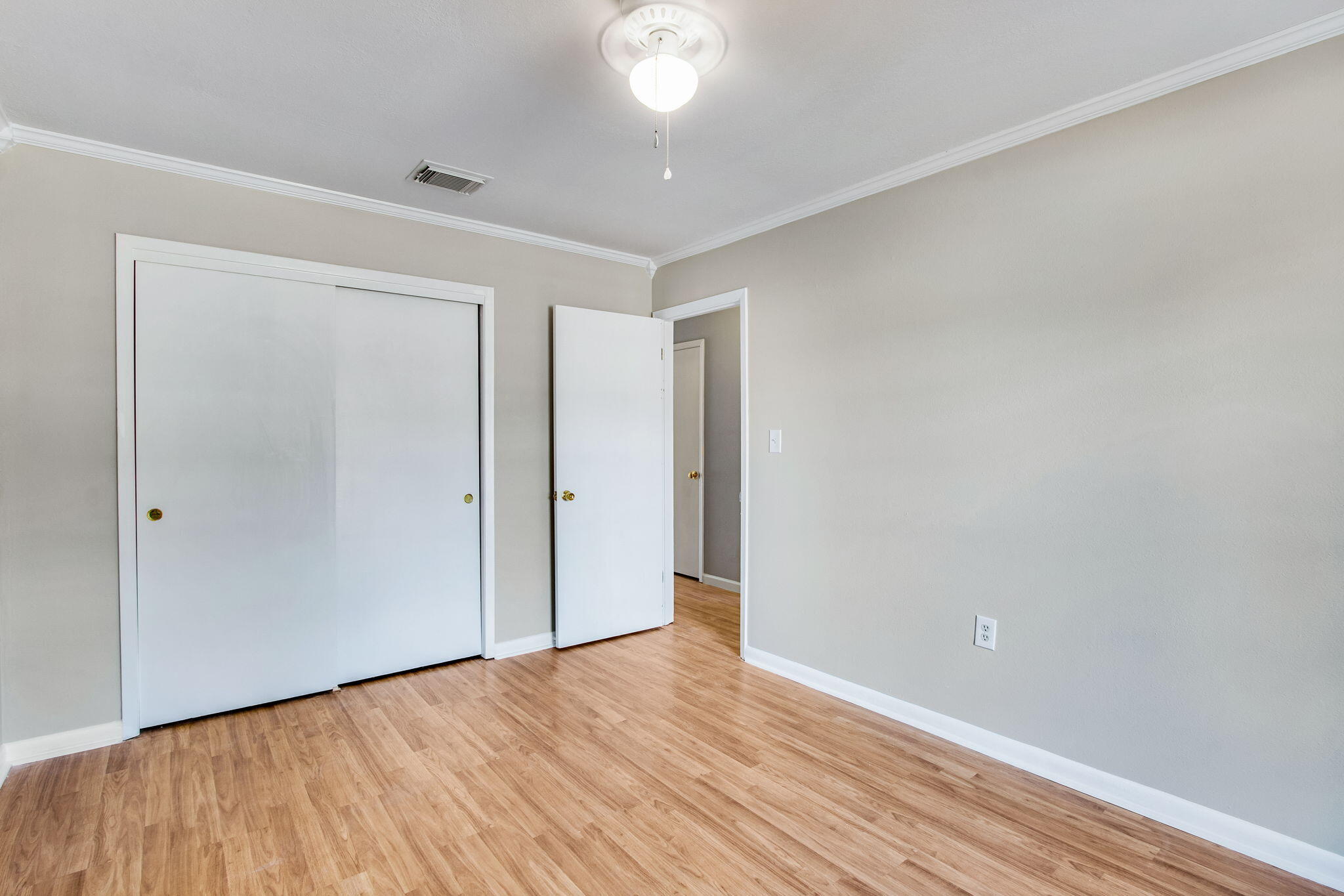 THE PINES - Residential