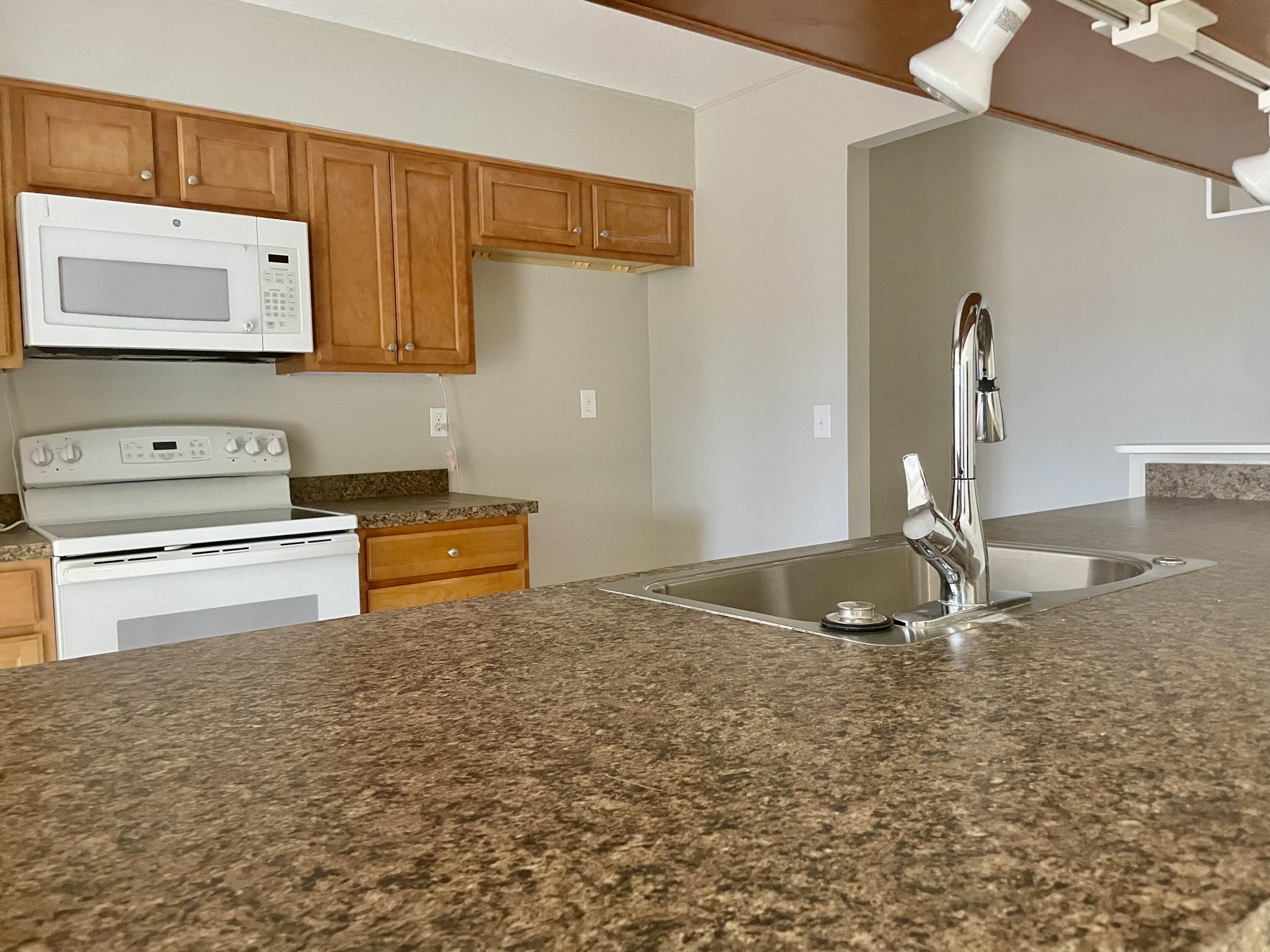 THE PINES - Residential