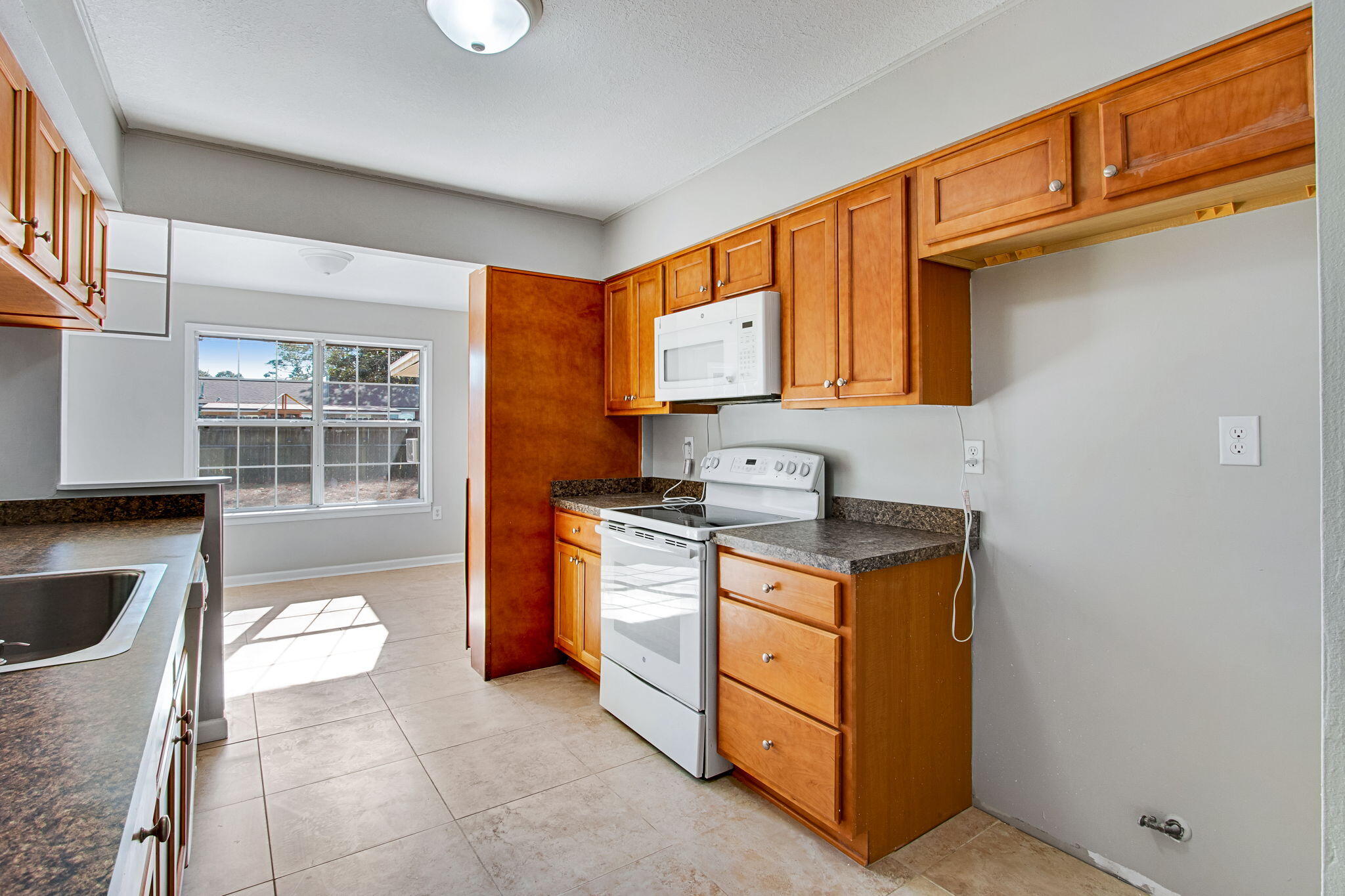 THE PINES - Residential