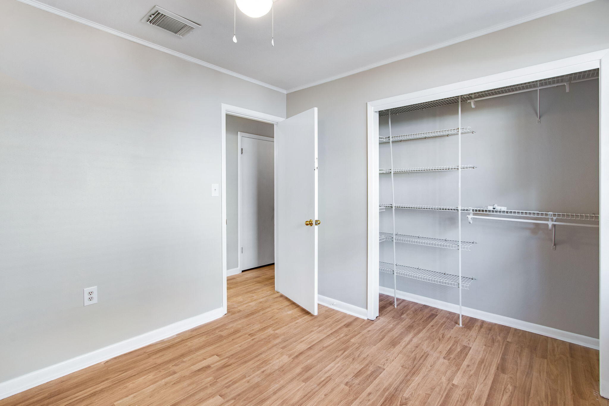 THE PINES - Residential