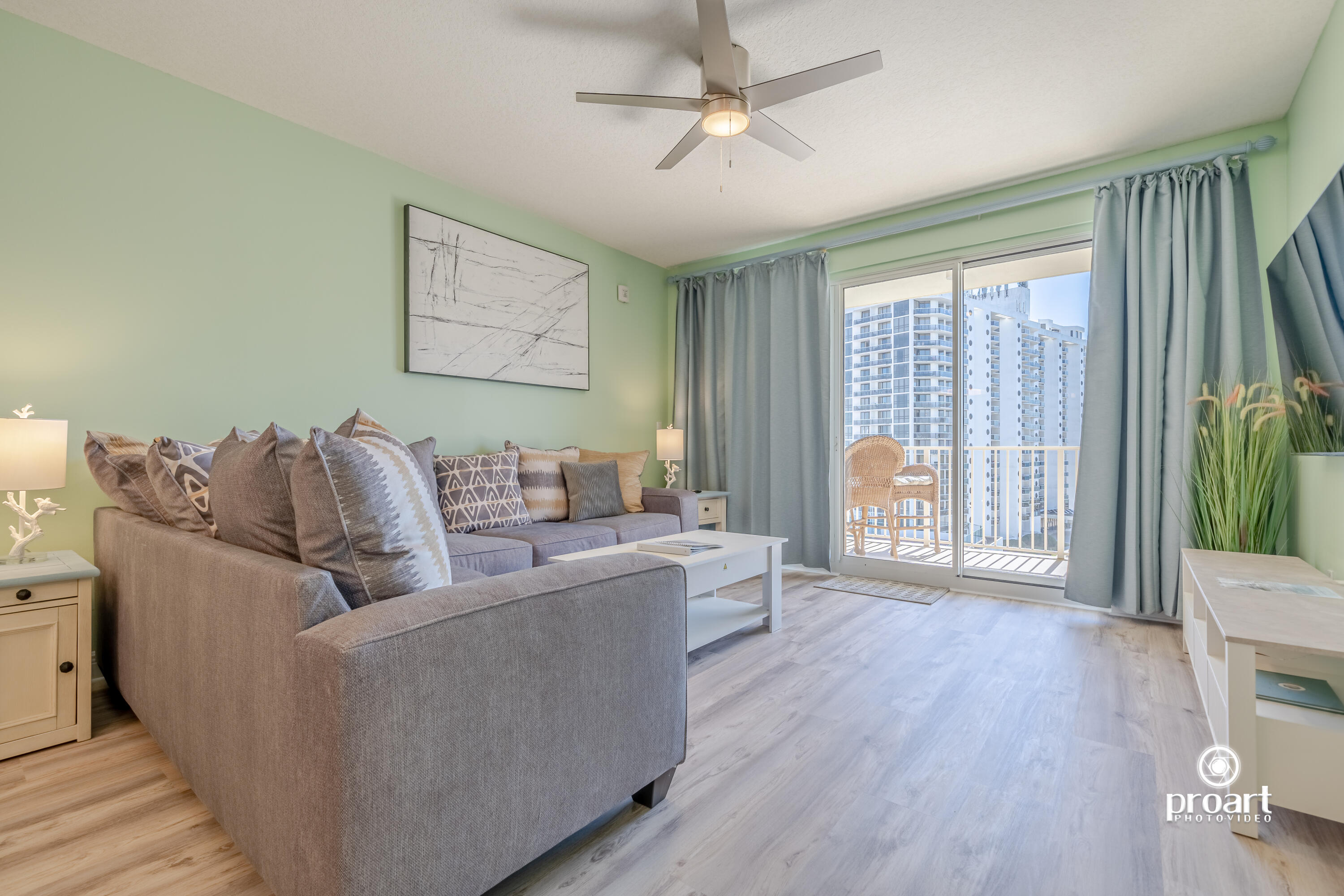 ARIEL DUNES I - Residential