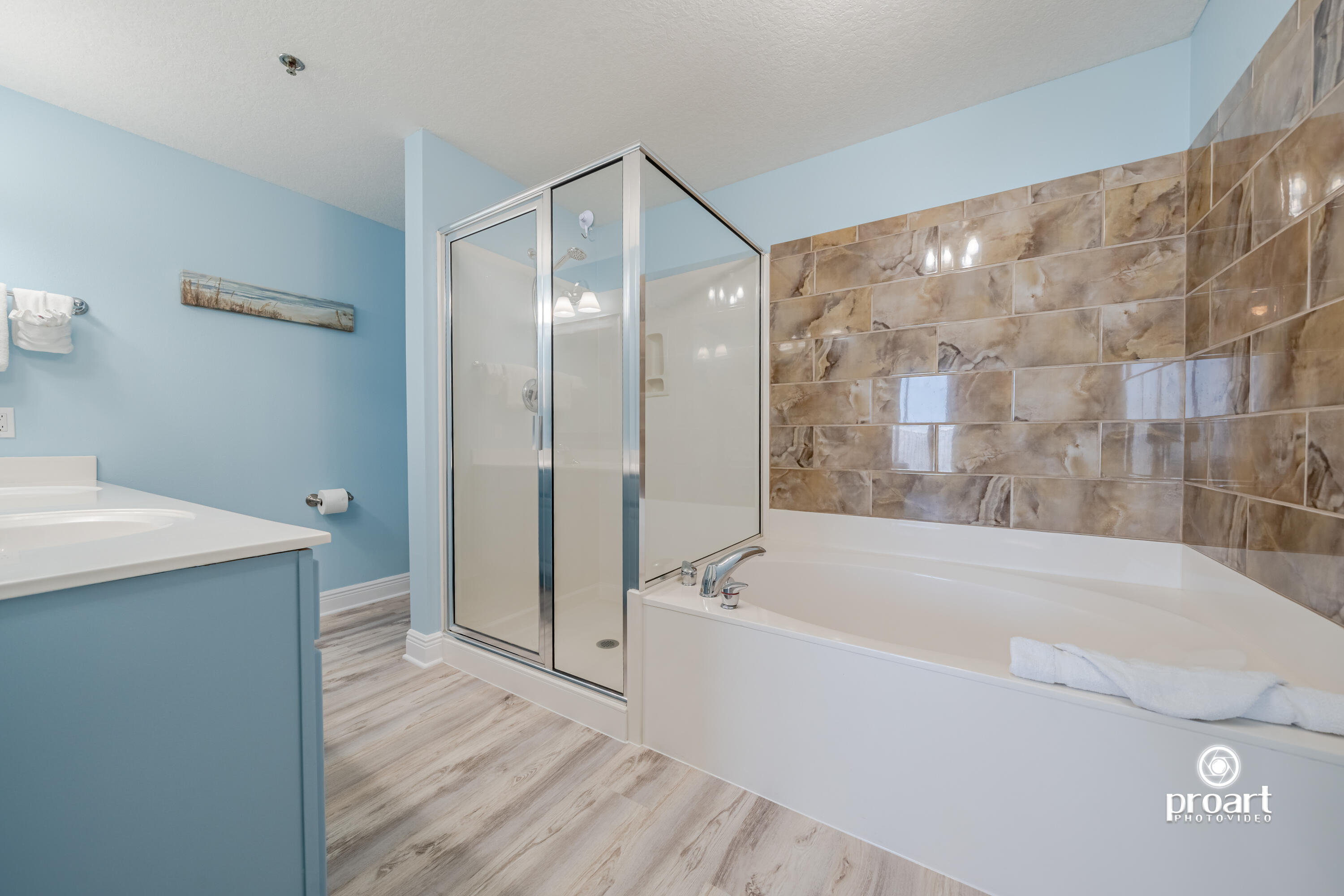 ARIEL DUNES I - Residential