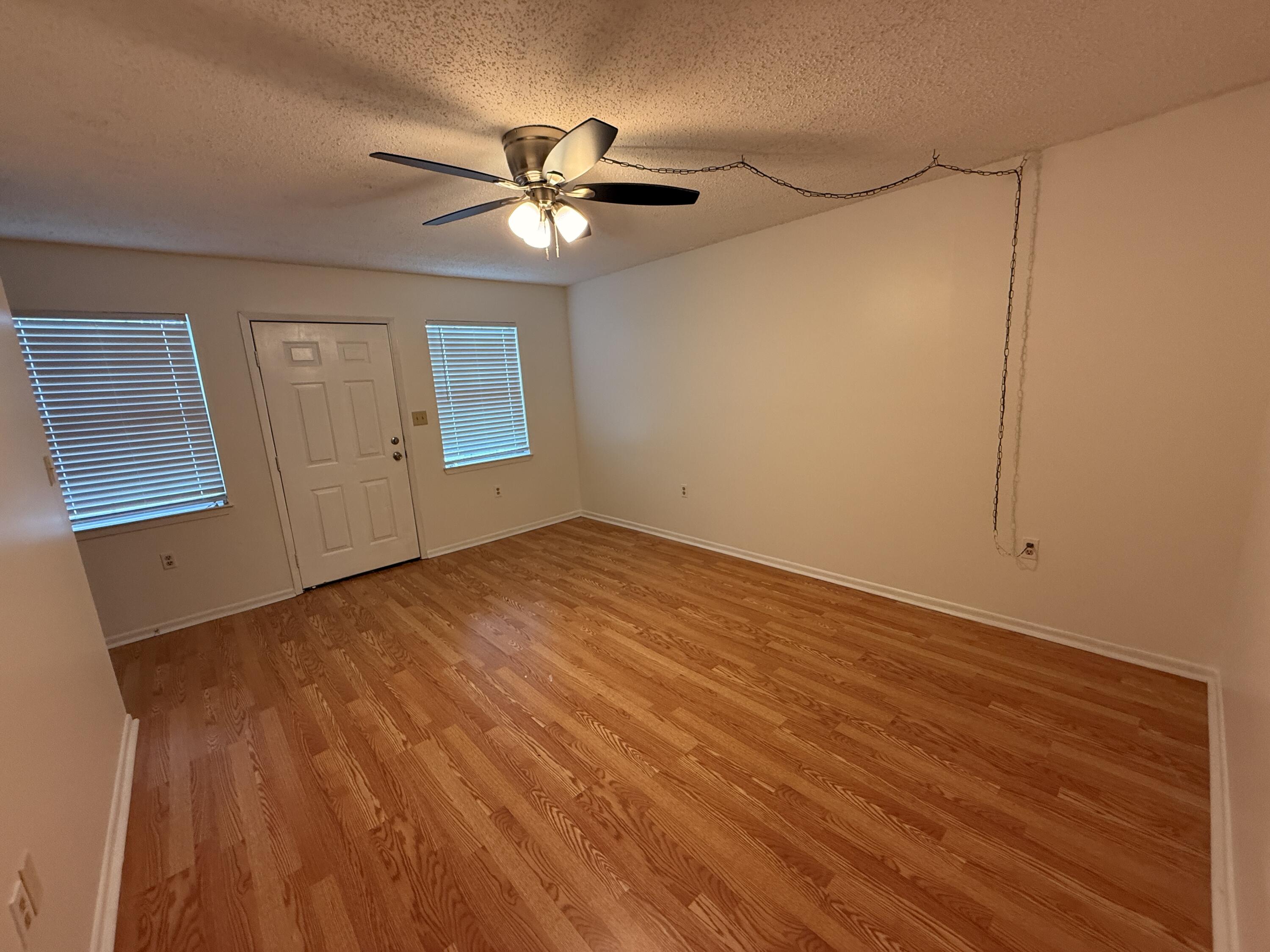 PINE MEADOWS 4TH ADDN - Residential Lease