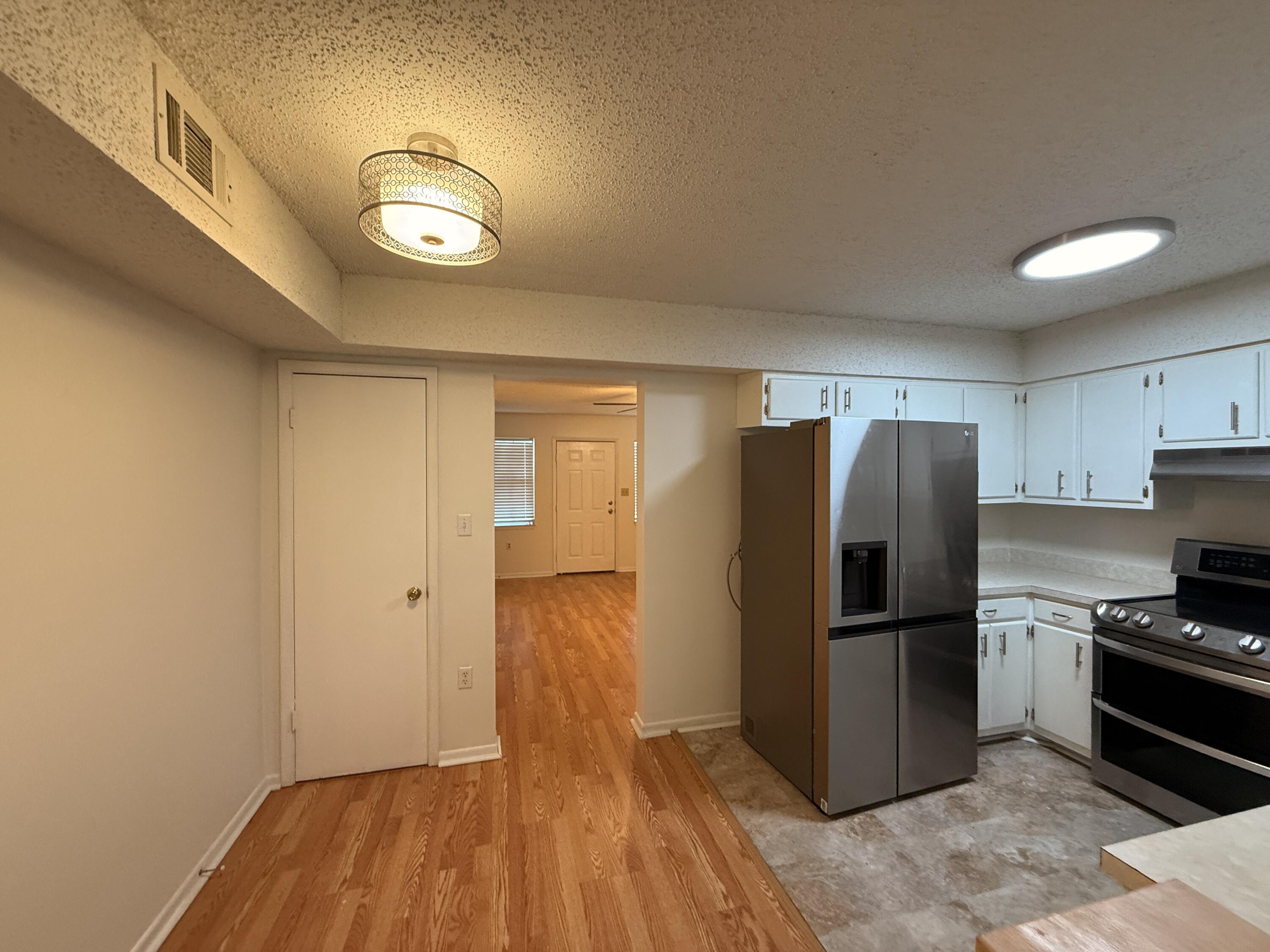 PINE MEADOWS 4TH ADDN - Residential Lease