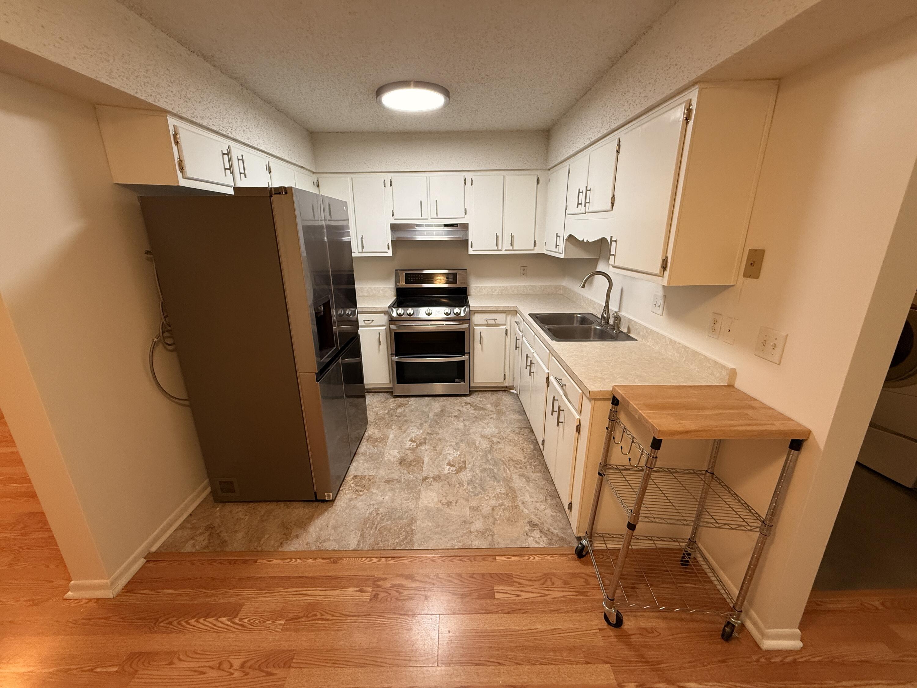 PINE MEADOWS 4TH ADDN - Residential Lease