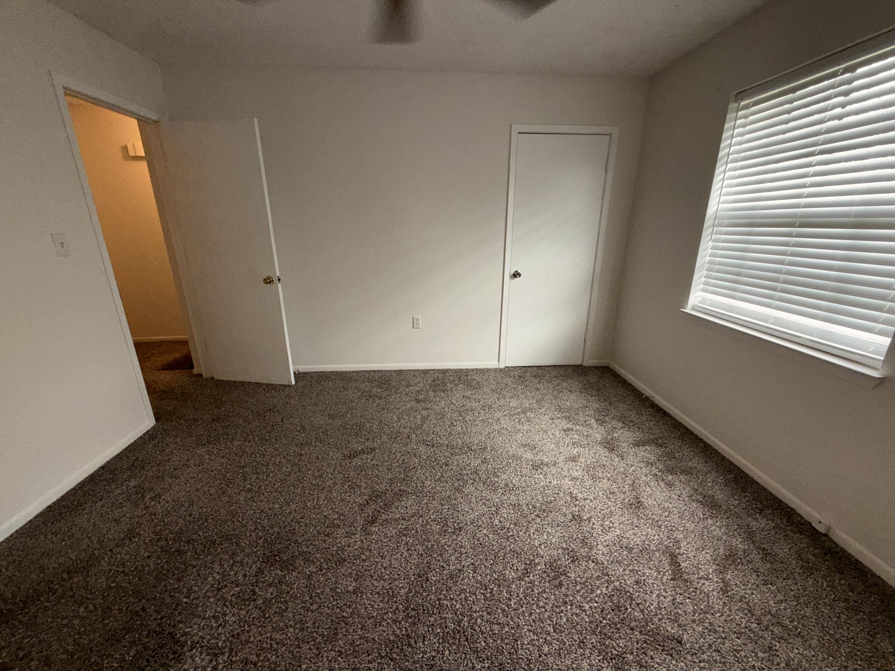 PINE MEADOWS 4TH ADDN - Residential Lease