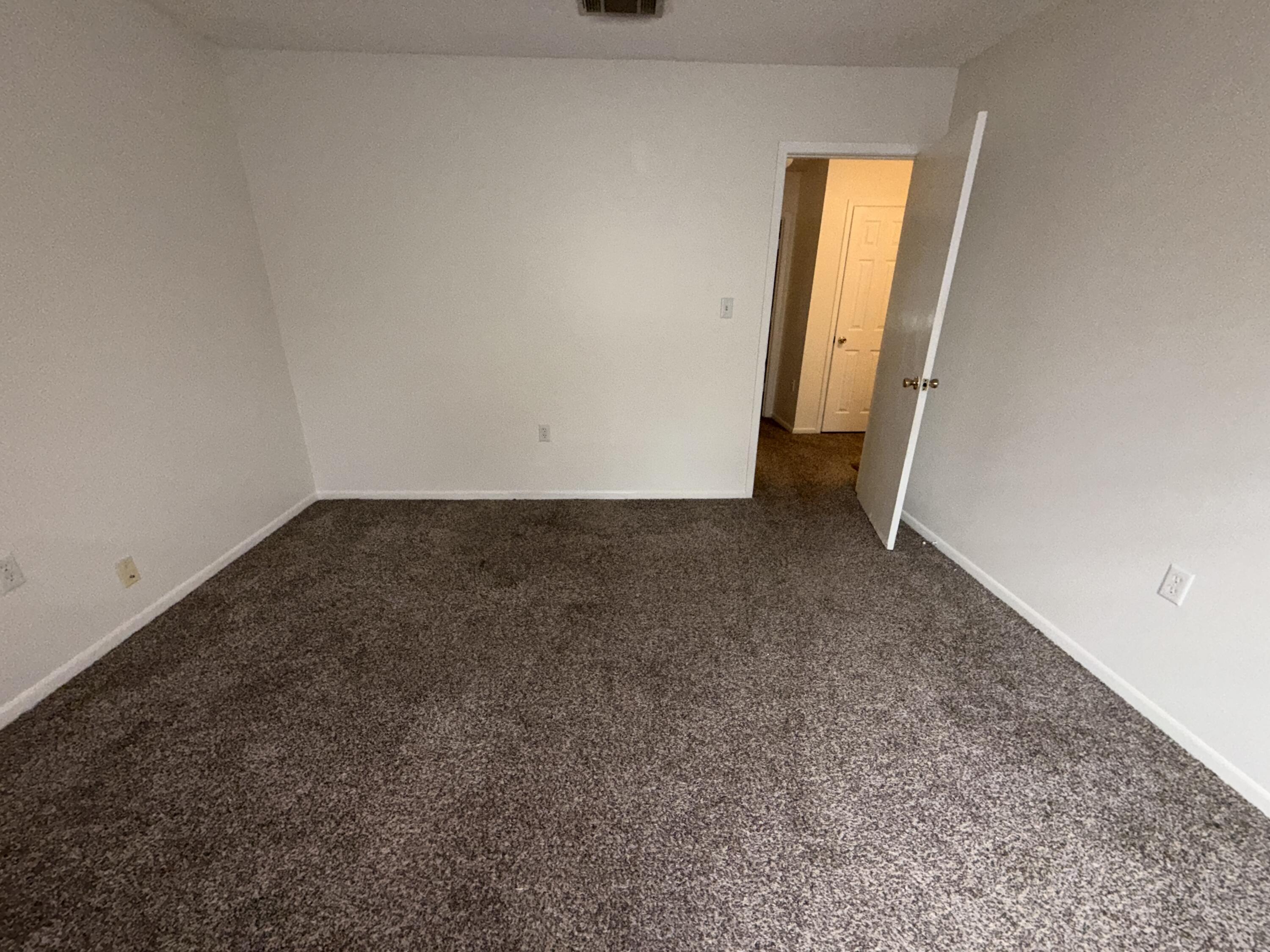 PINE MEADOWS 4TH ADDN - Residential Lease