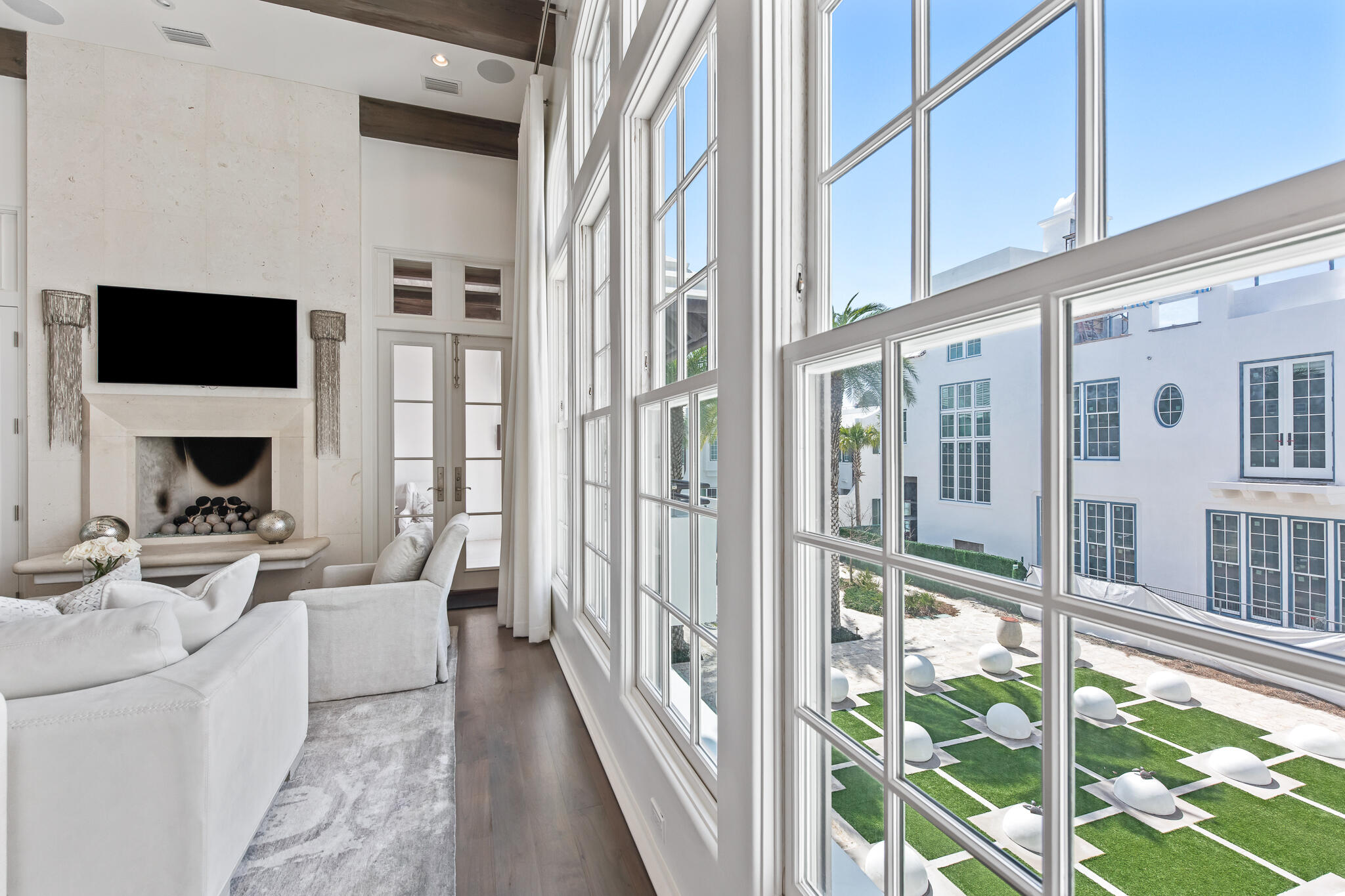 ALYS BEACH - Residential