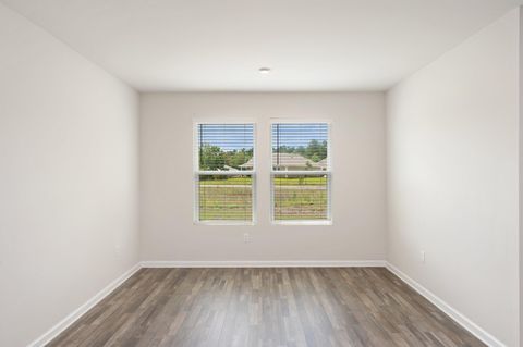 A home in DeFuniak Springs