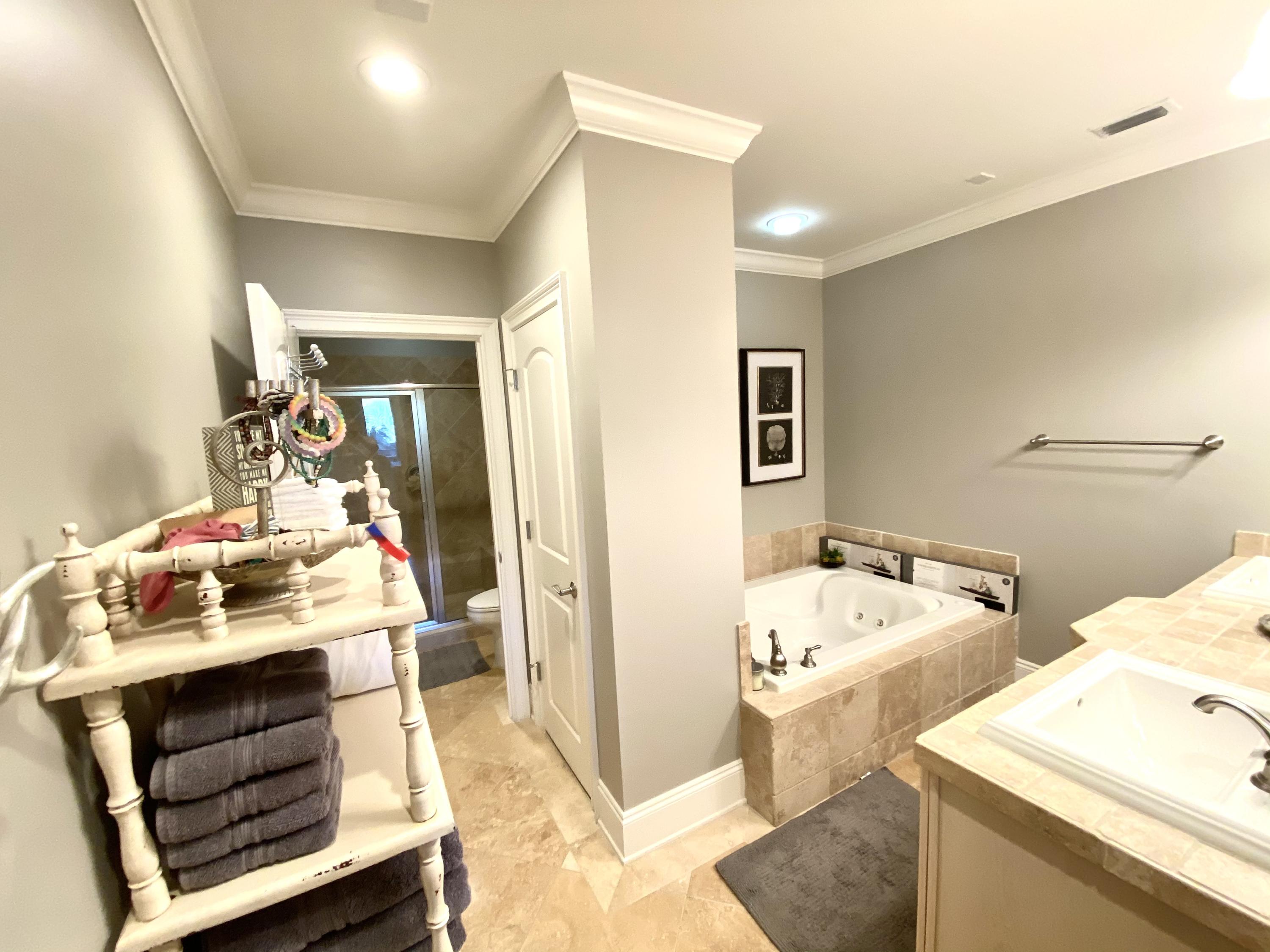 ADAGIO - Residential