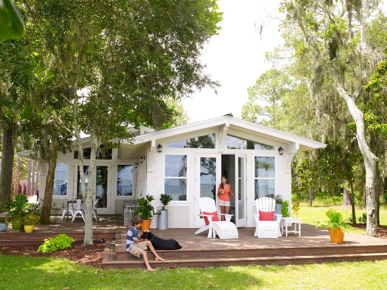 T.S. MICHENERS ADDITION - Residential Lease