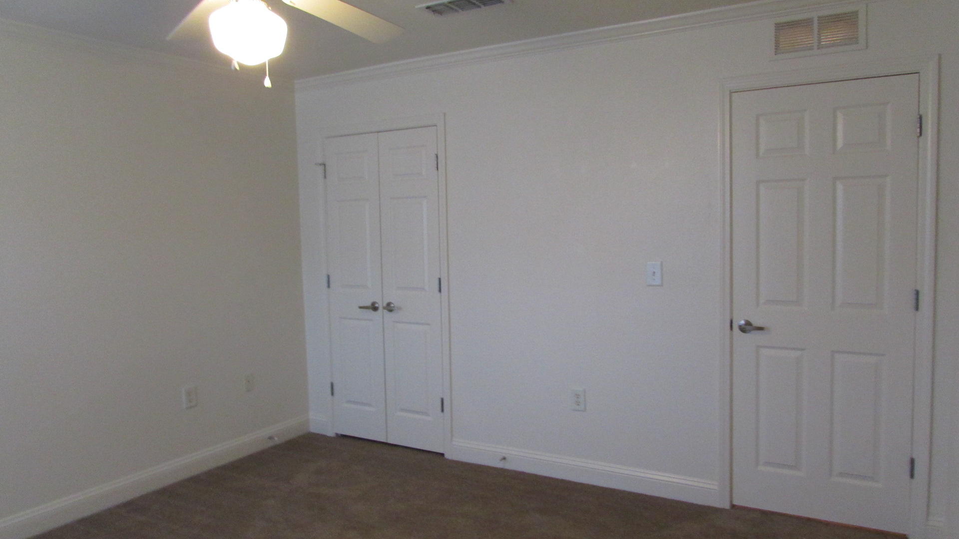 EAGLES LANDING S/D - Residential Lease