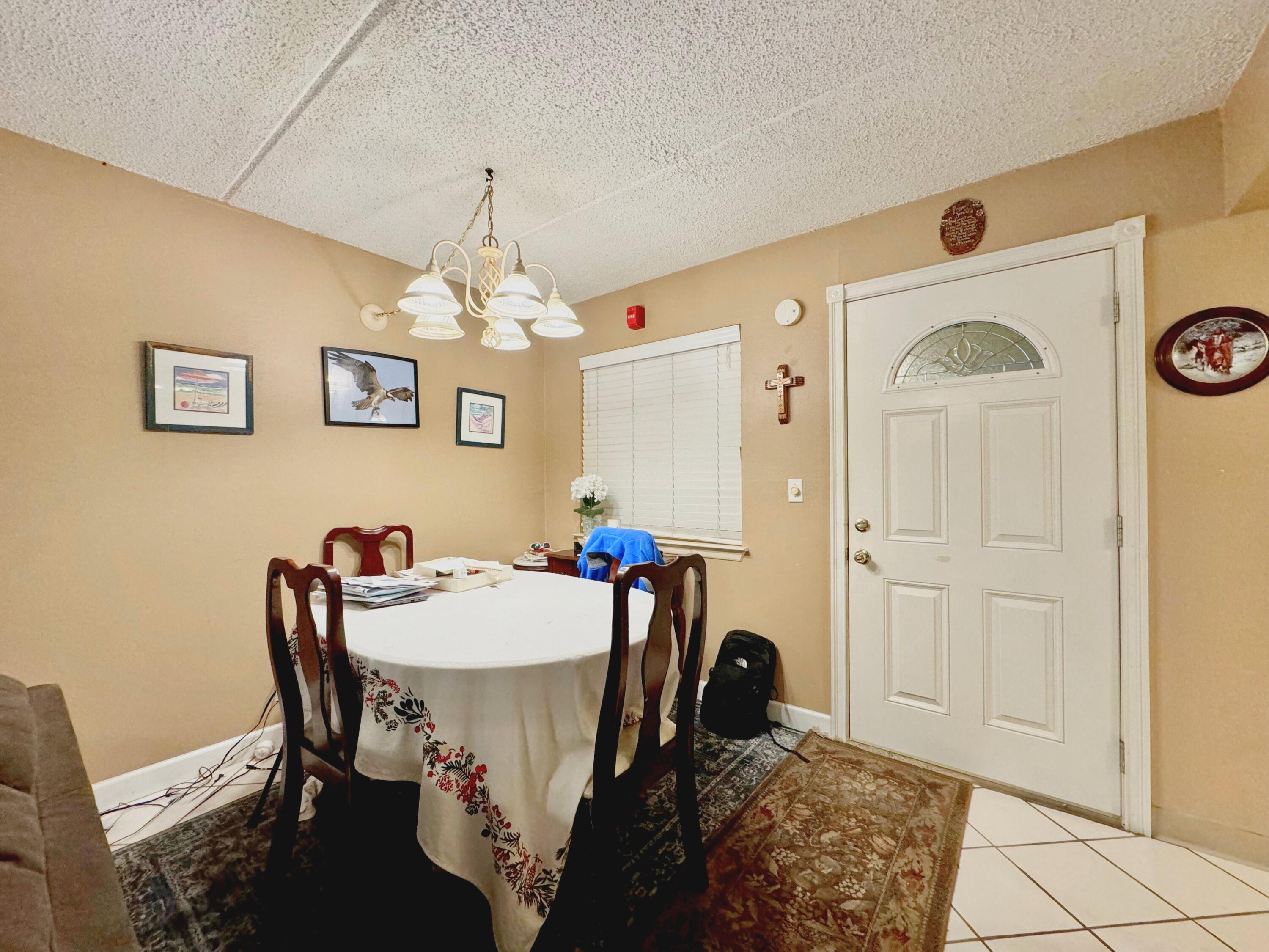 CEDARS THE - Residential