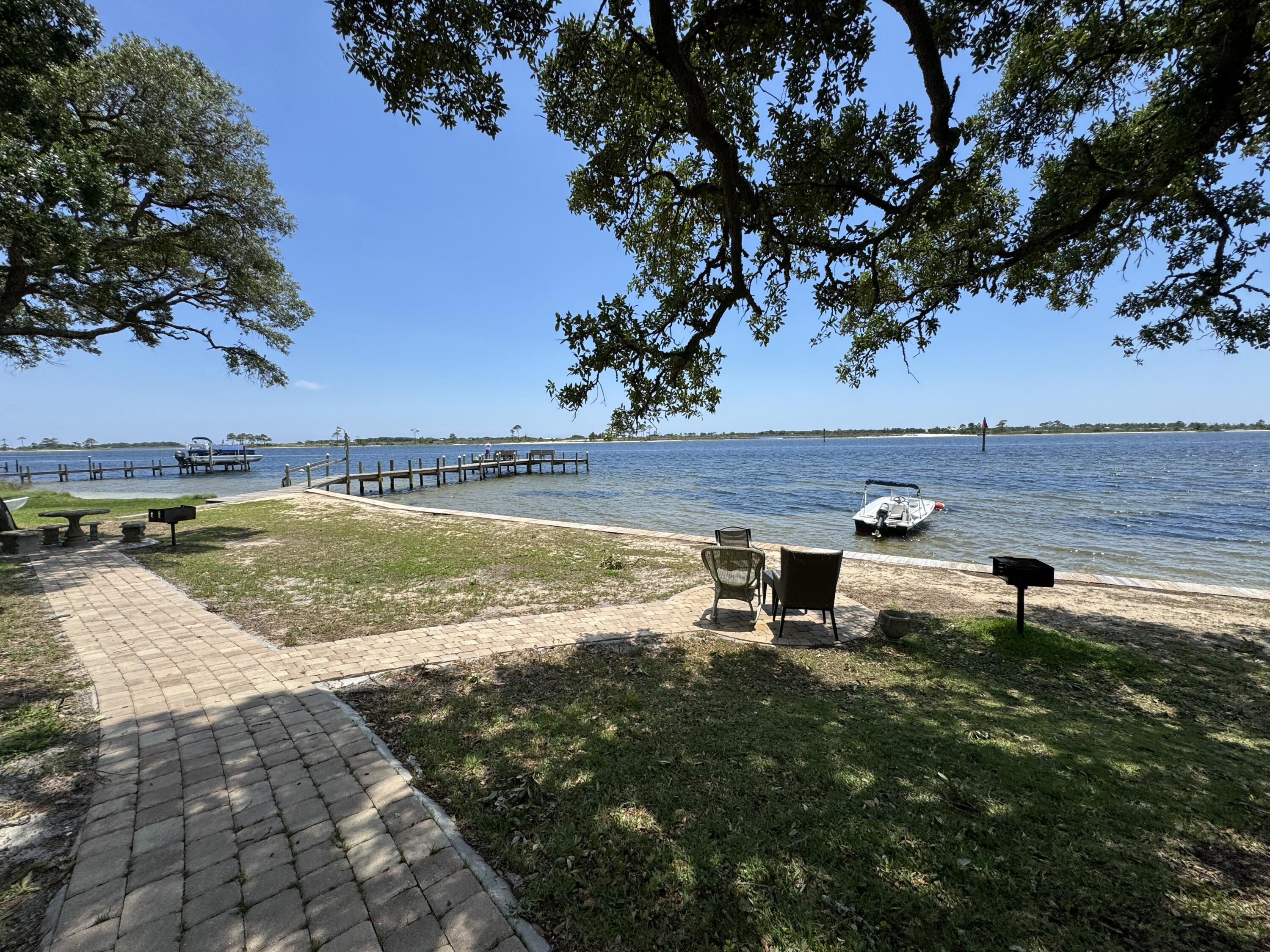 CEDARS THE - Residential