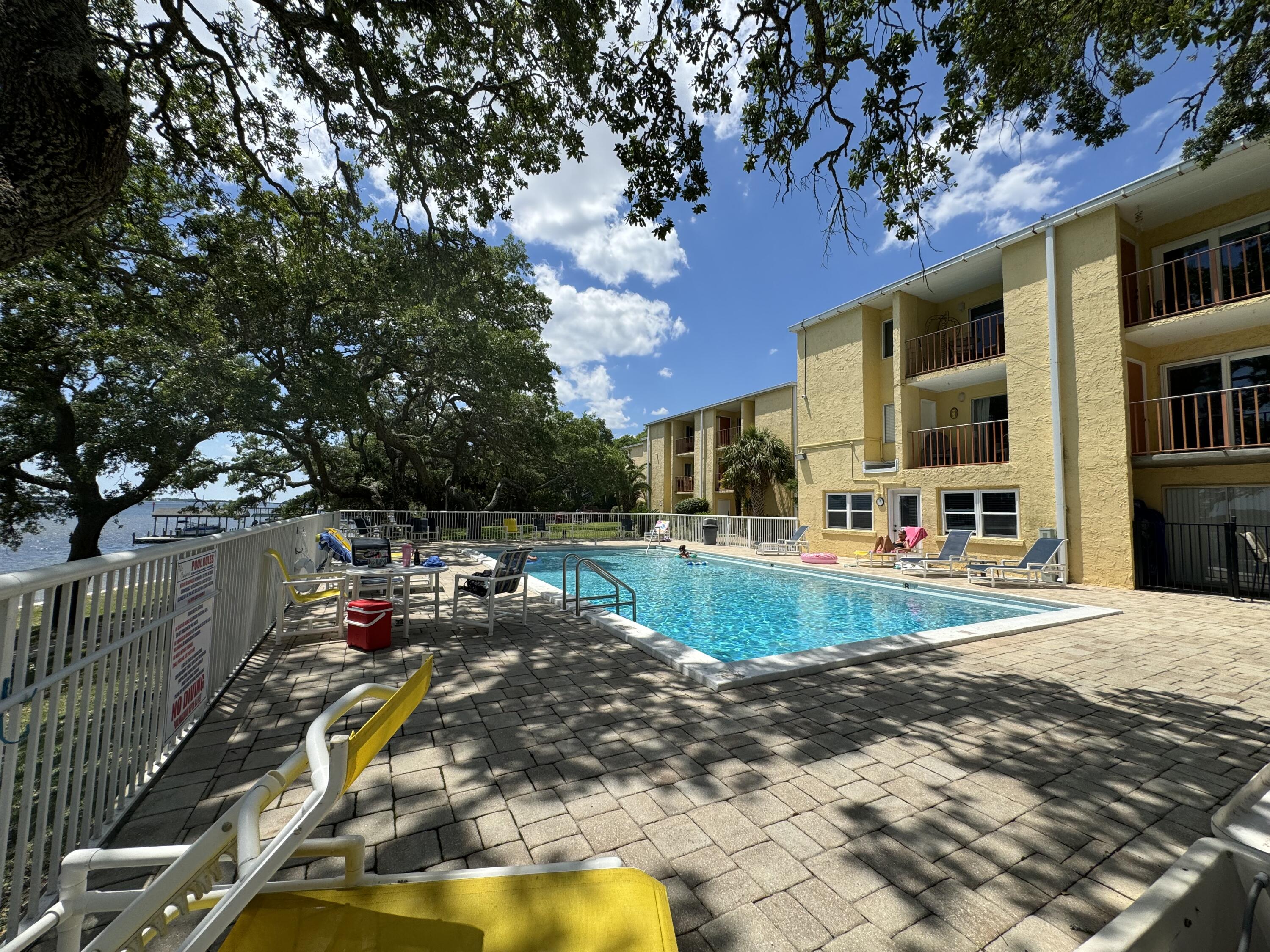 CEDARS THE - Residential