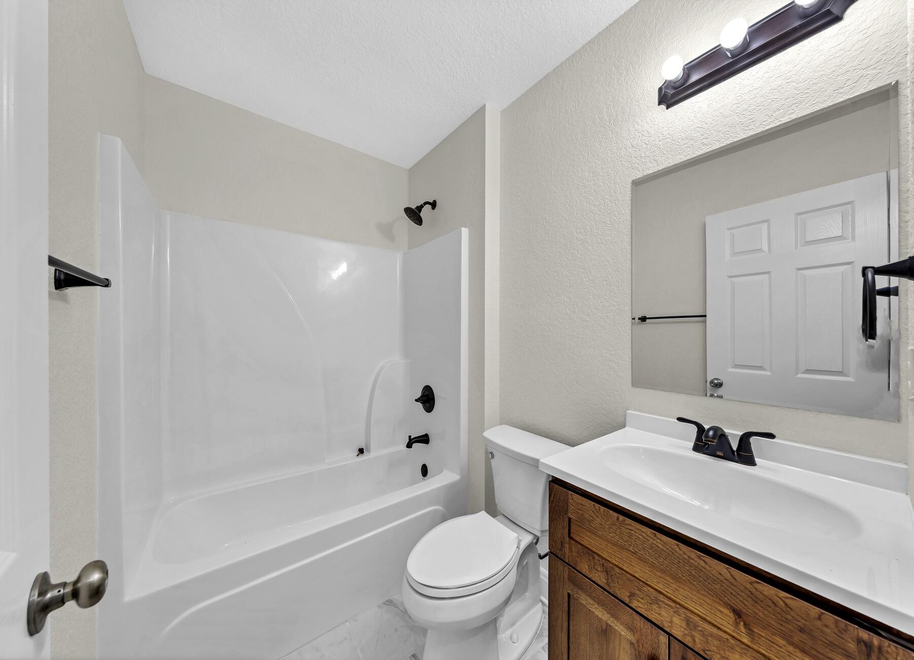 SOUTHVIEW ESTATES PH 2 - Residential Lease