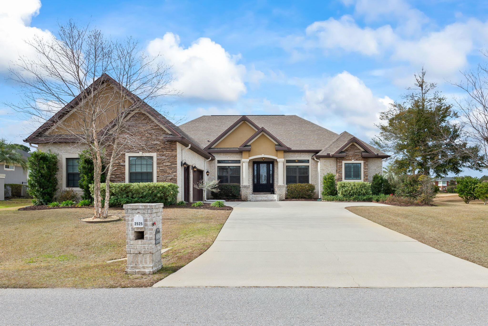 HIDDEN CREEK ESTATES AT HOLLEY BY THE SEA - Residential