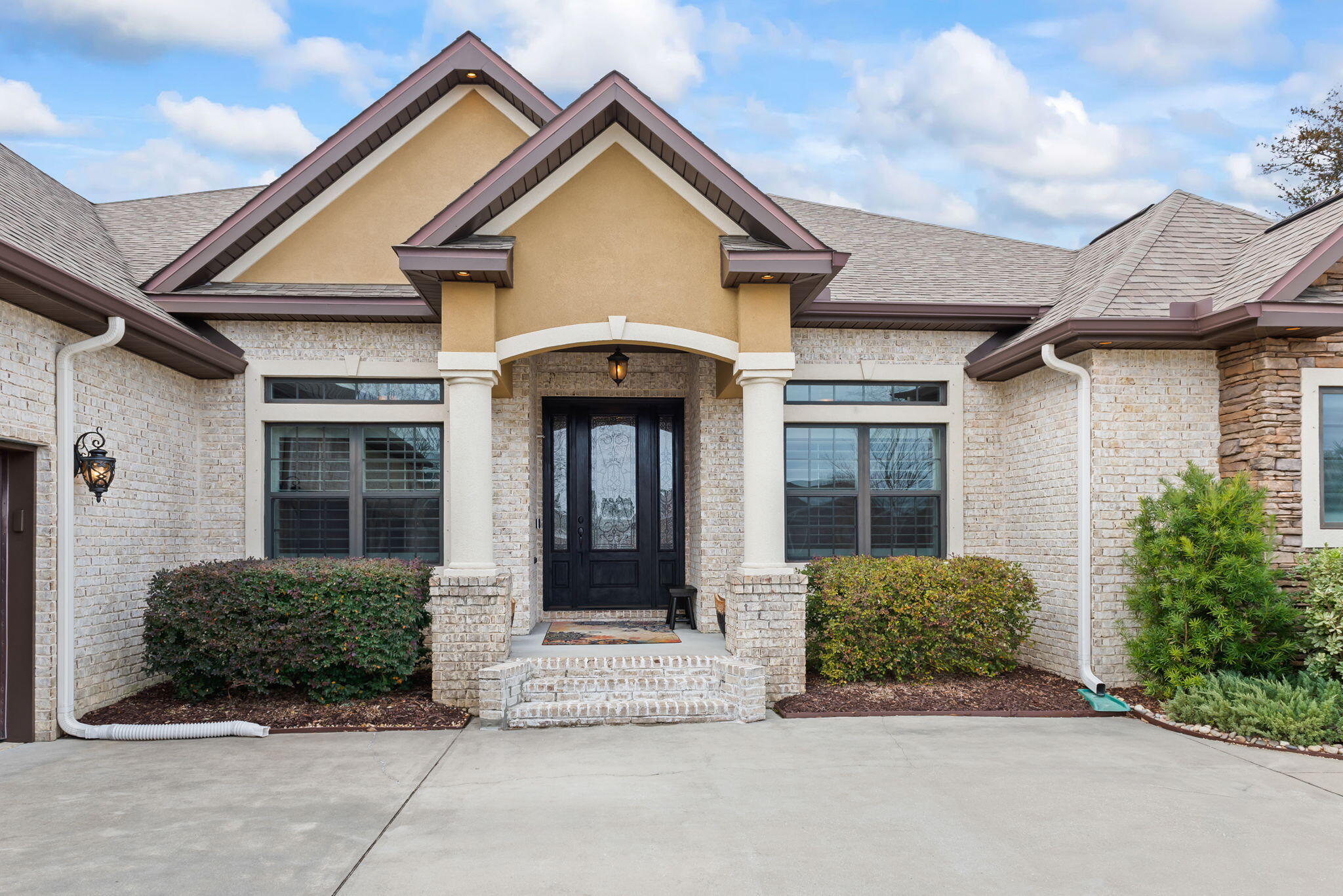 HIDDEN CREEK ESTATES AT HOLLEY BY THE SEA - Residential