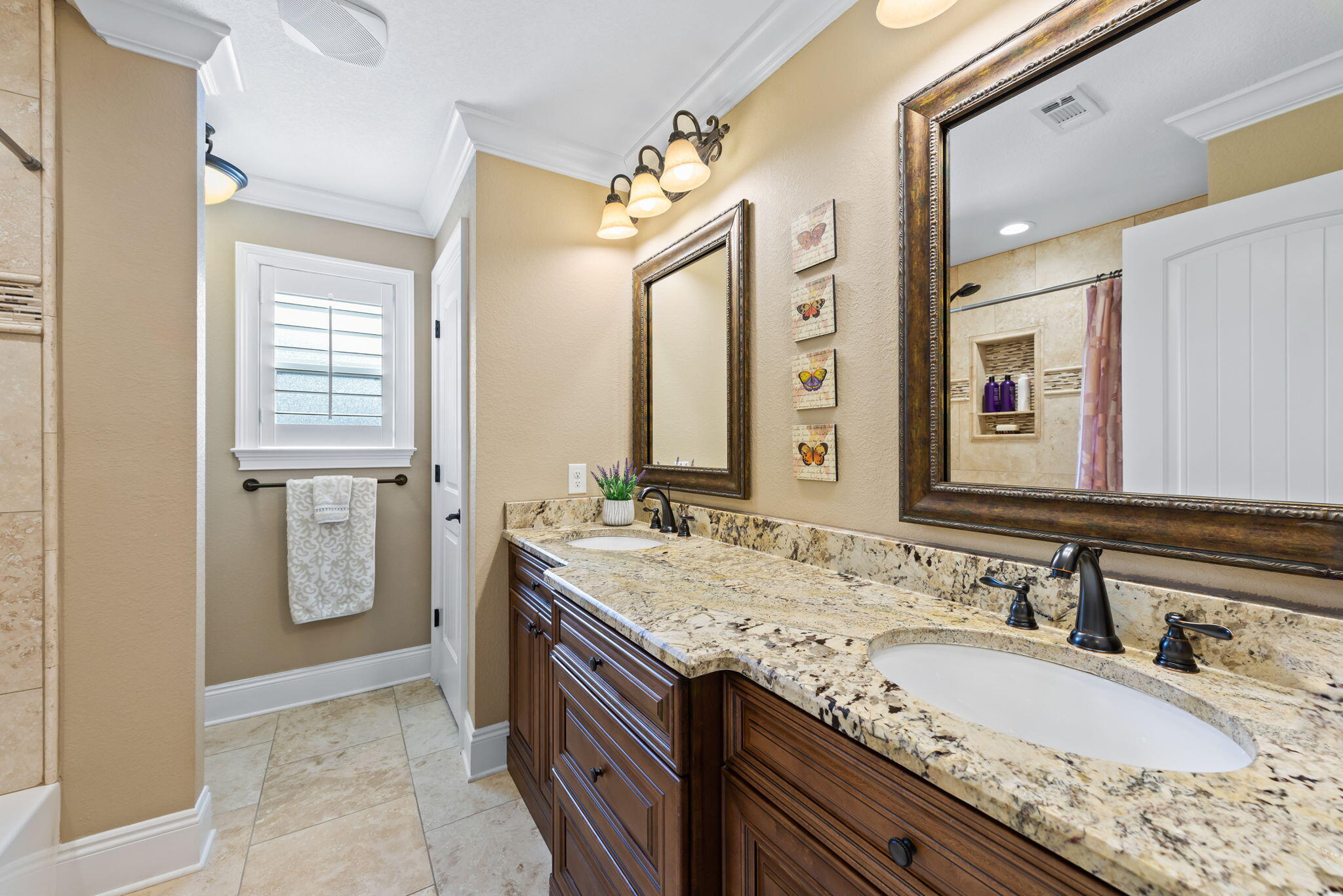 HIDDEN CREEK ESTATES AT HOLLEY BY THE SEA - Residential