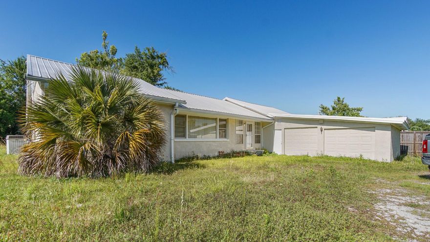 New to the market, this 3 bedroom 1 bath home in Parker is ready for its next owner.  Updated features include flooring, a new roof, and fresh paint to name a few.  This home also features an oversized bonus room, and sits on almost a half acre lot.  Make your appointment today.