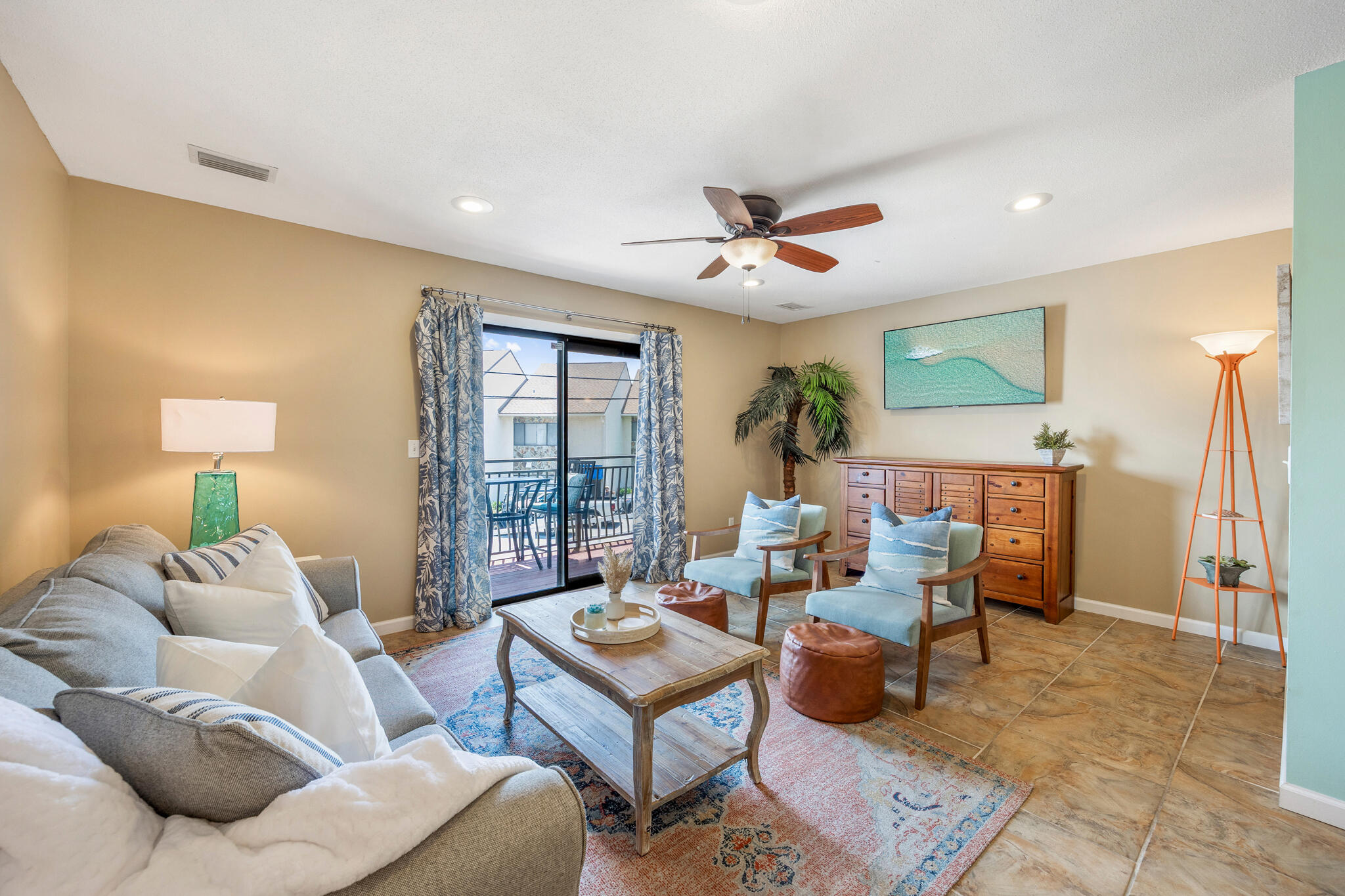 COSTA VISTA T/H - Residential