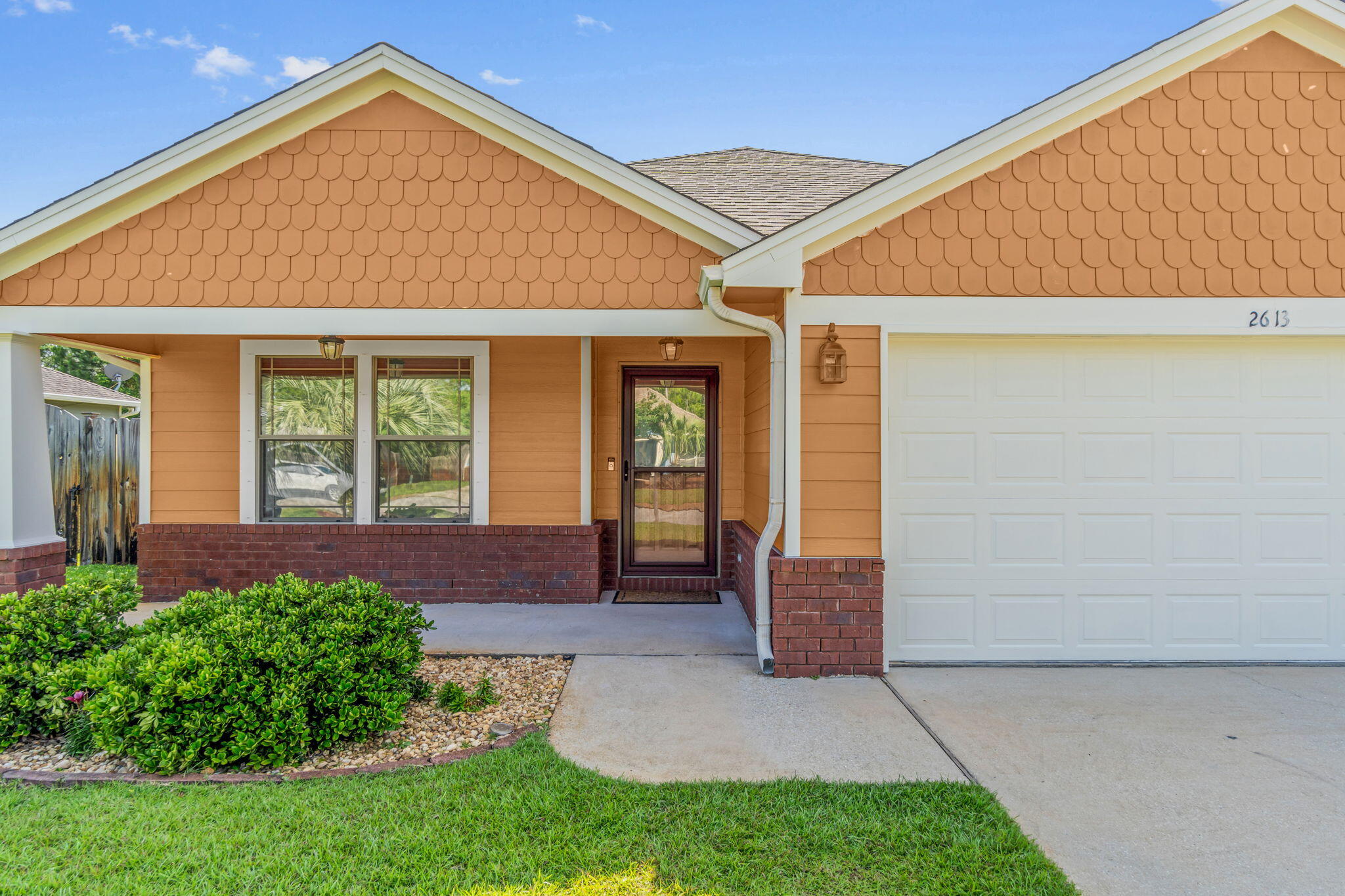 COTTAGES AT EAST RIVER - Residential