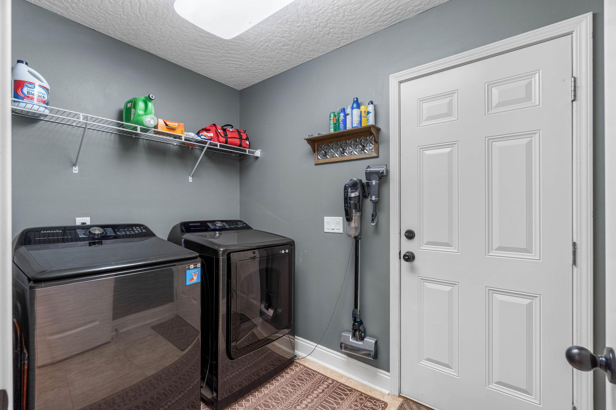 COTTAGES AT EAST RIVER - Residential