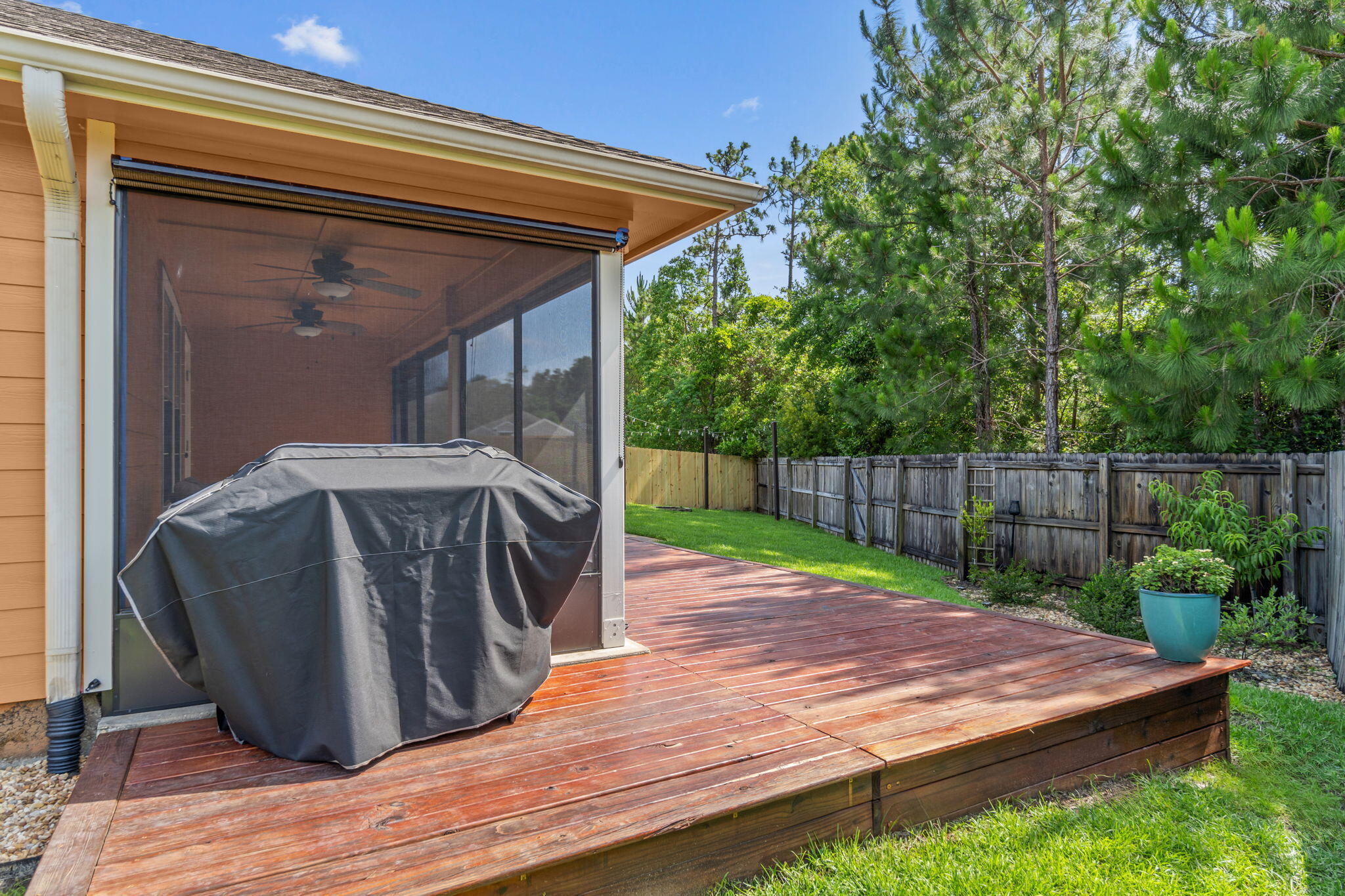 COTTAGES AT EAST RIVER - Residential