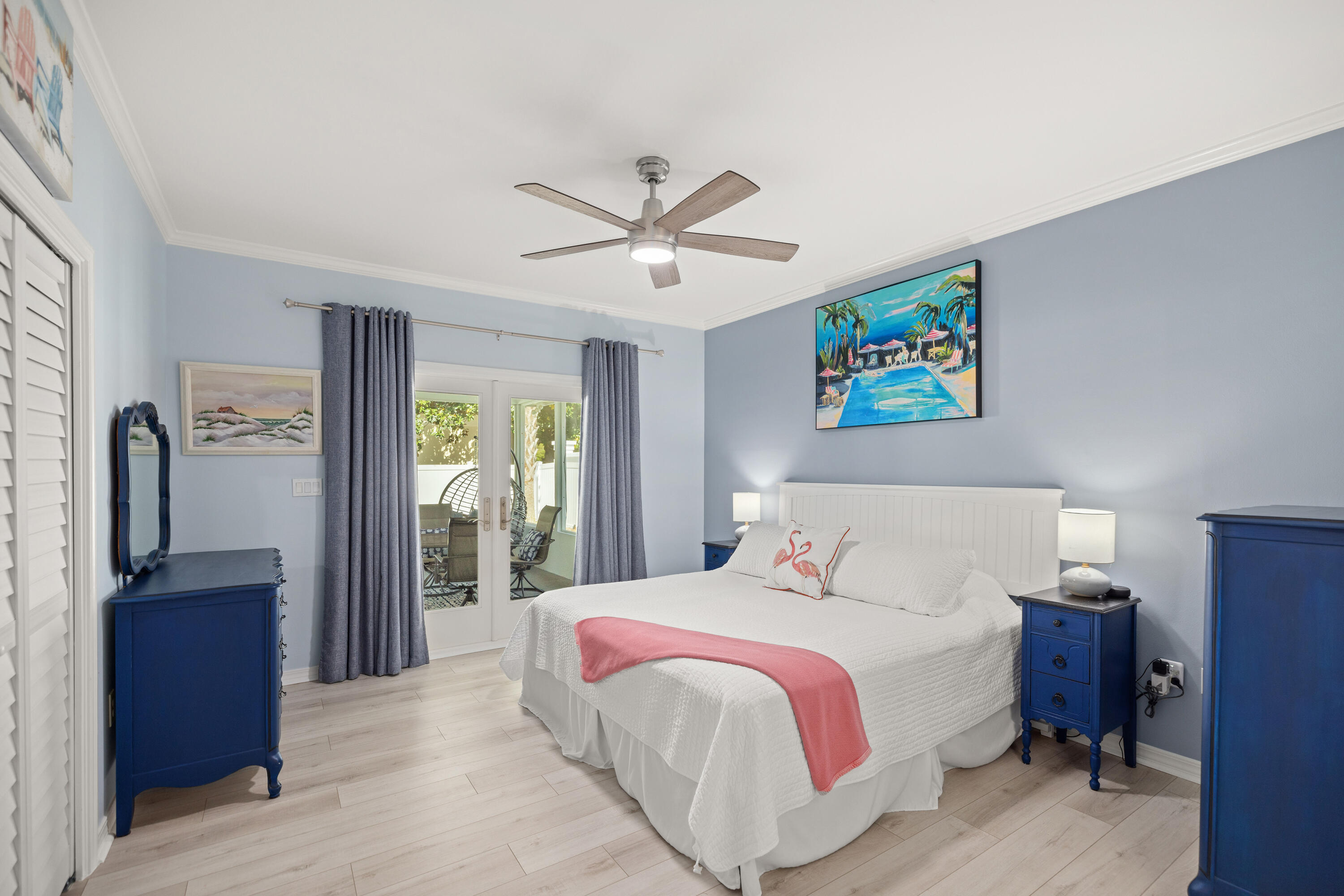 BAYTOWNE AVE EAST - Residential