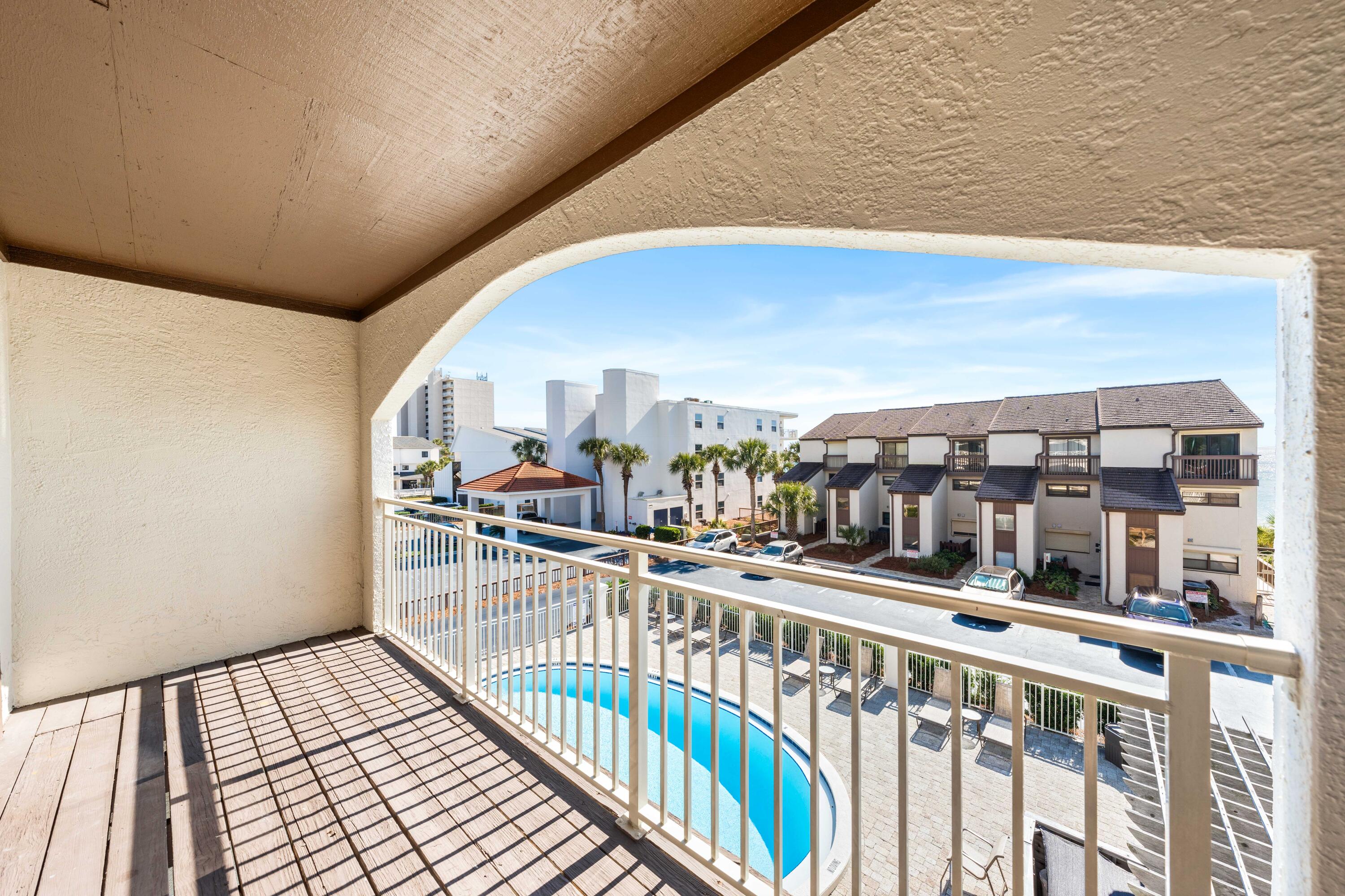 SEAGROVE BEACH DUNE VILLAS - Residential