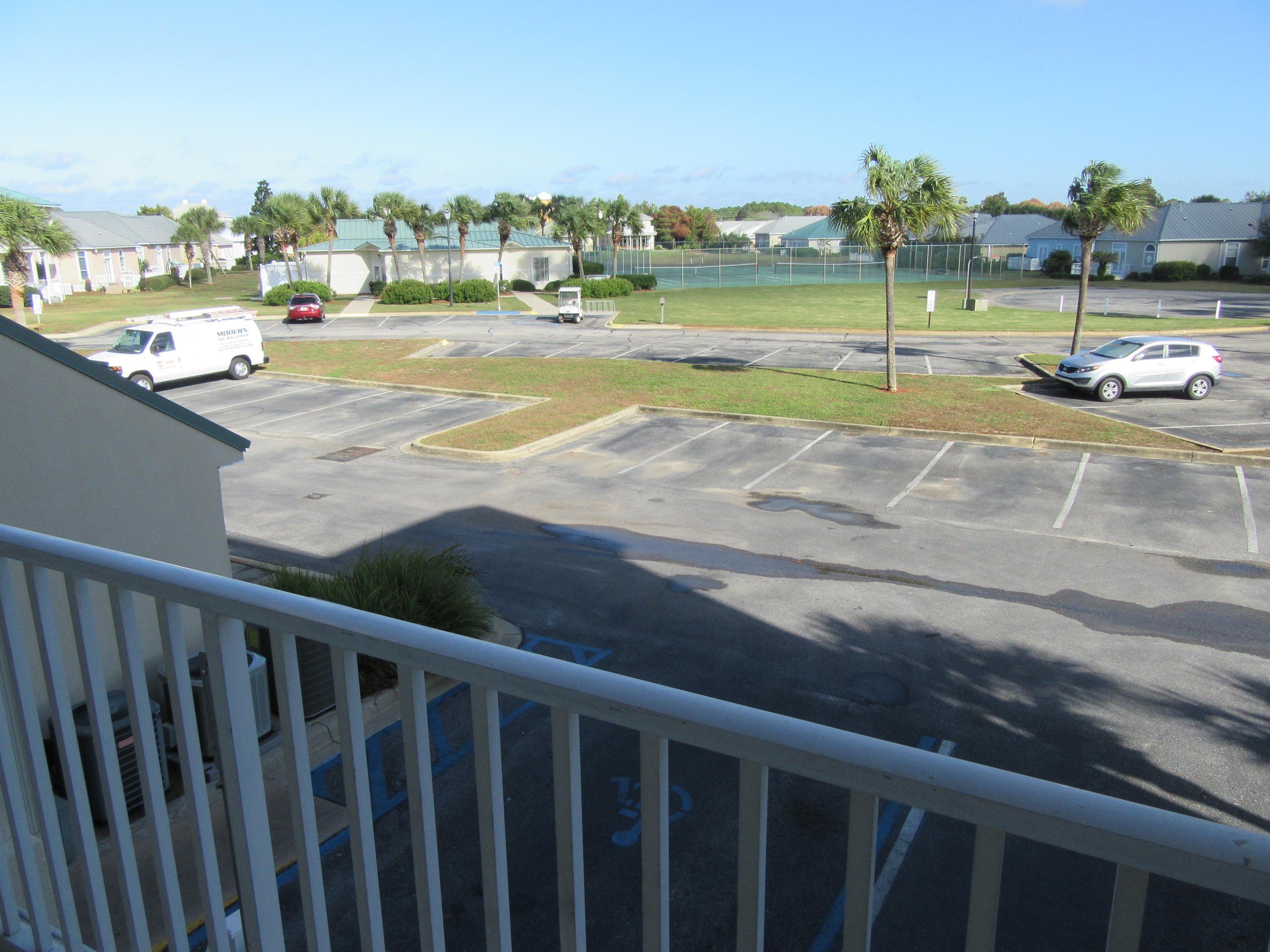 MARAVILLA CONDO 2 - Residential