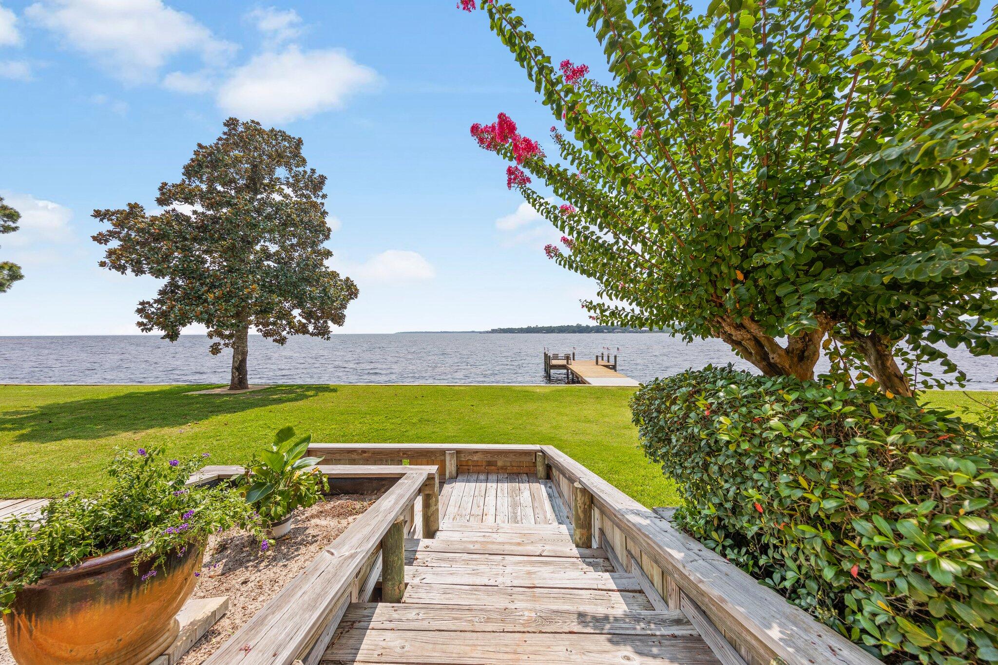 BAYSIDE VILLAS CONDO UNIT 108 - Residential