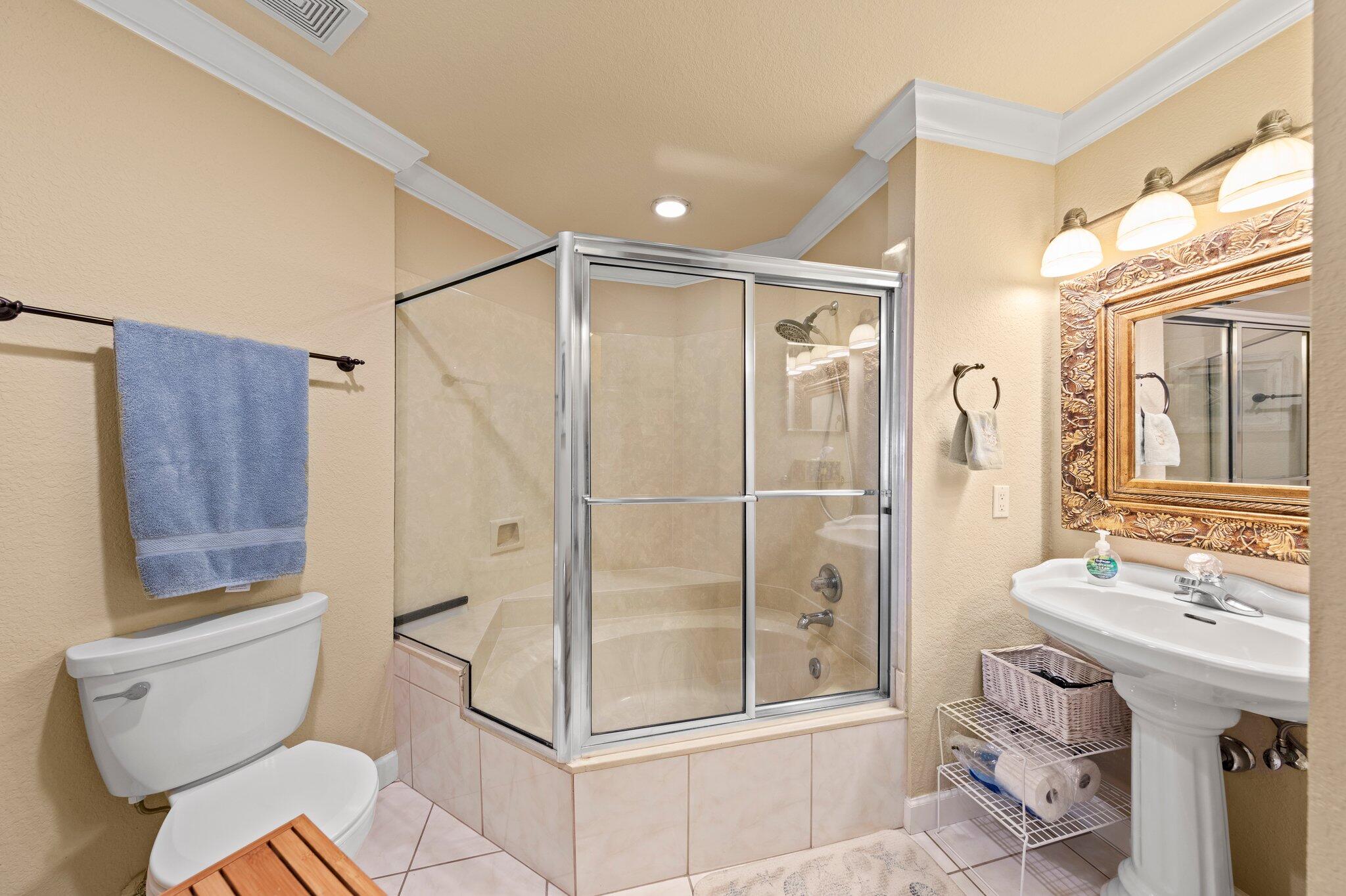 BAYSIDE VILLAS CONDO UNIT 108 - Residential