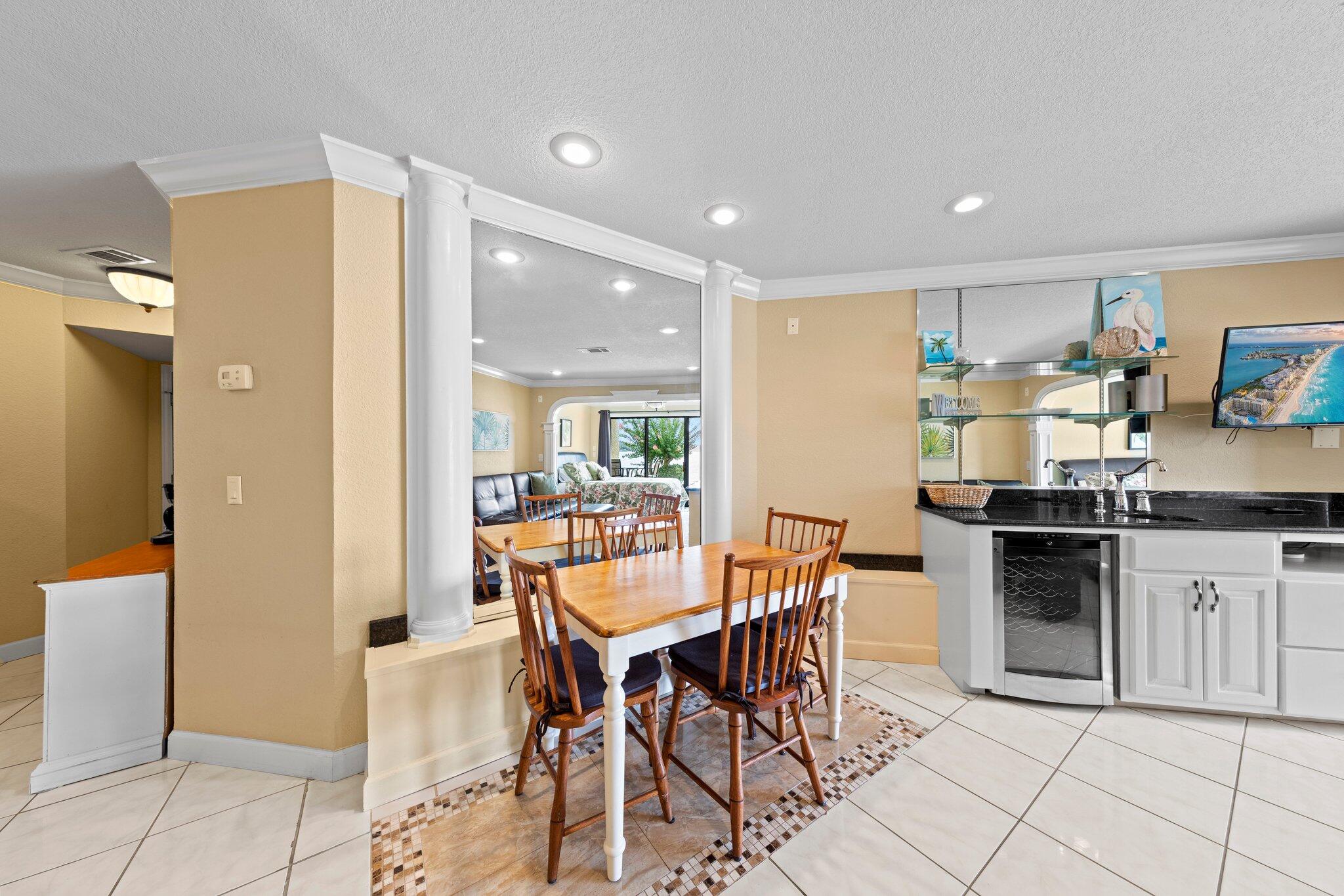 BAYSIDE VILLAS CONDO UNIT 108 - Residential