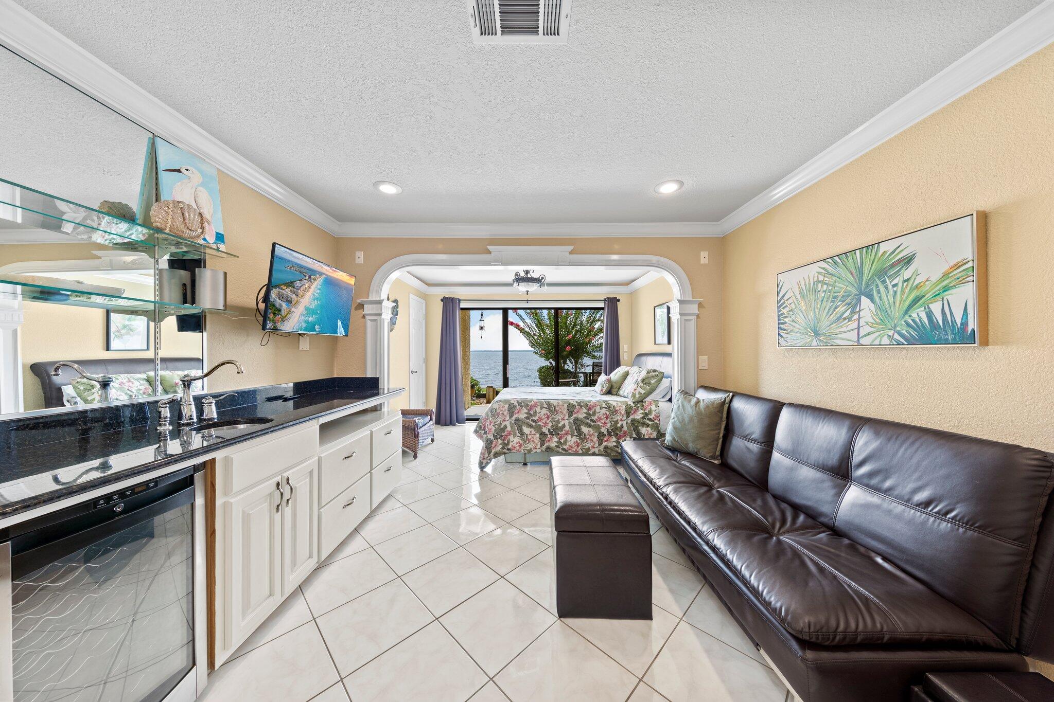 BAYSIDE VILLAS CONDO UNIT 108 - Residential