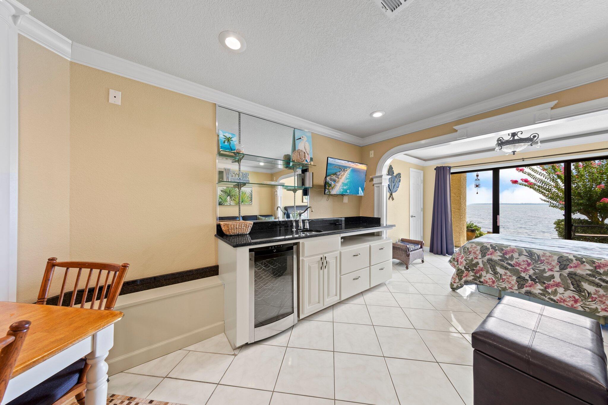 BAYSIDE VILLAS CONDO UNIT 108 - Residential